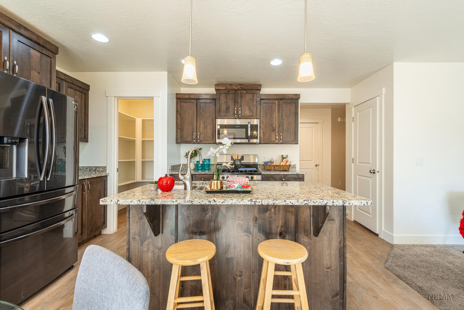 DESERT BLUFF AT DESERT CANYONS TOWNHOMES - Residential