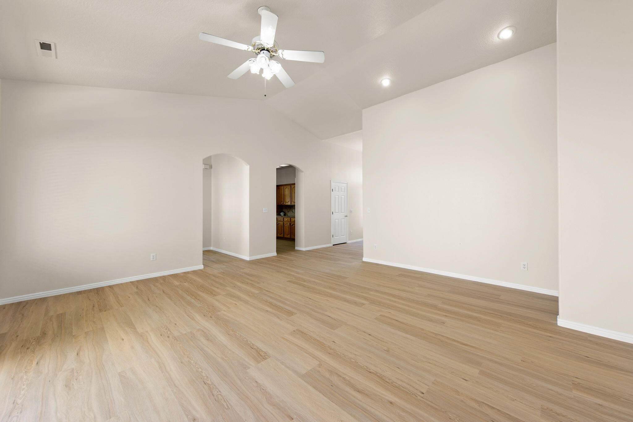 VISTA DEL SOL TOWNHOMES - Residential