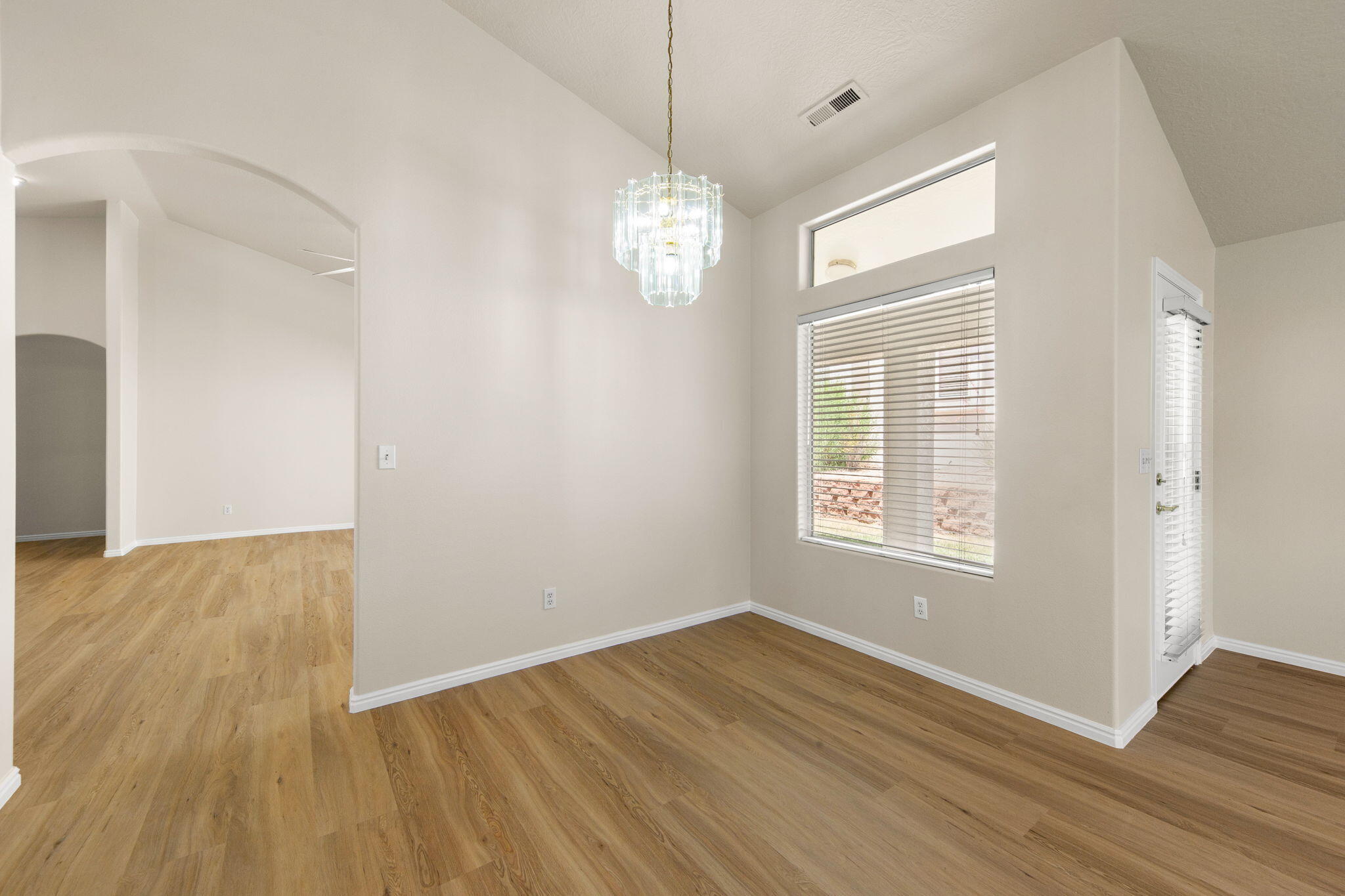 VISTA DEL SOL TOWNHOMES - Residential