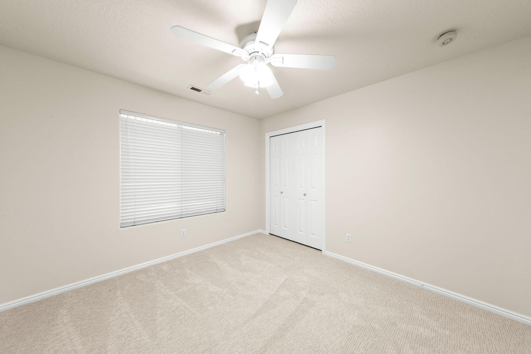 VISTA DEL SOL TOWNHOMES - Residential