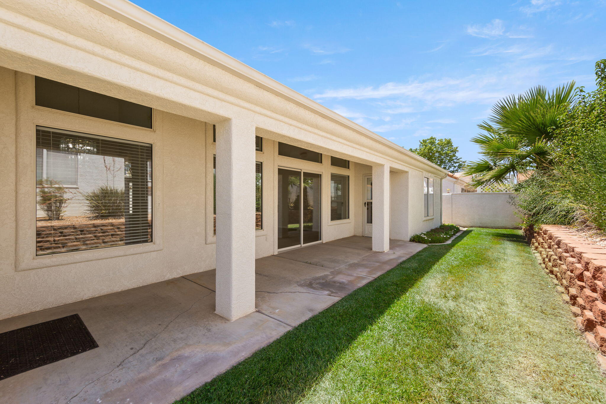 VISTA DEL SOL TOWNHOMES - Residential