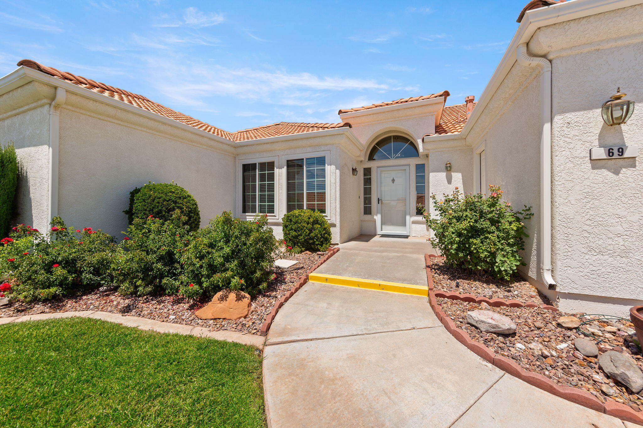 VISTA DEL SOL TOWNHOMES - Residential
