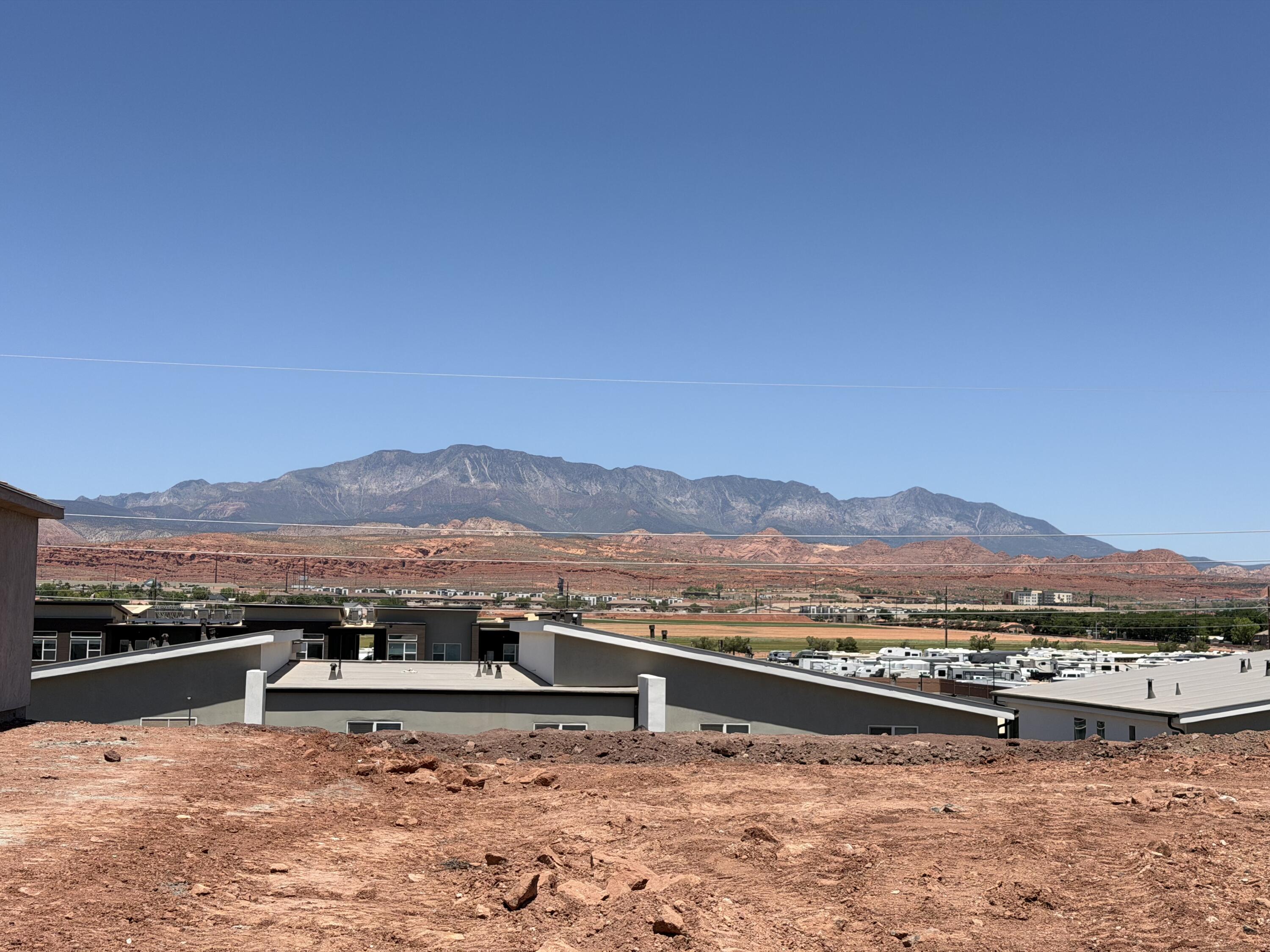 DESERT RIDGE ESTATES - Residential