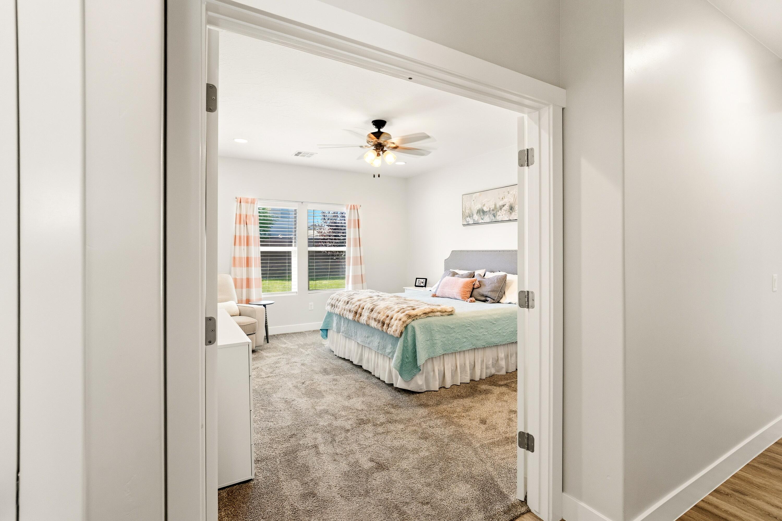 SAGE CANYON - Residential