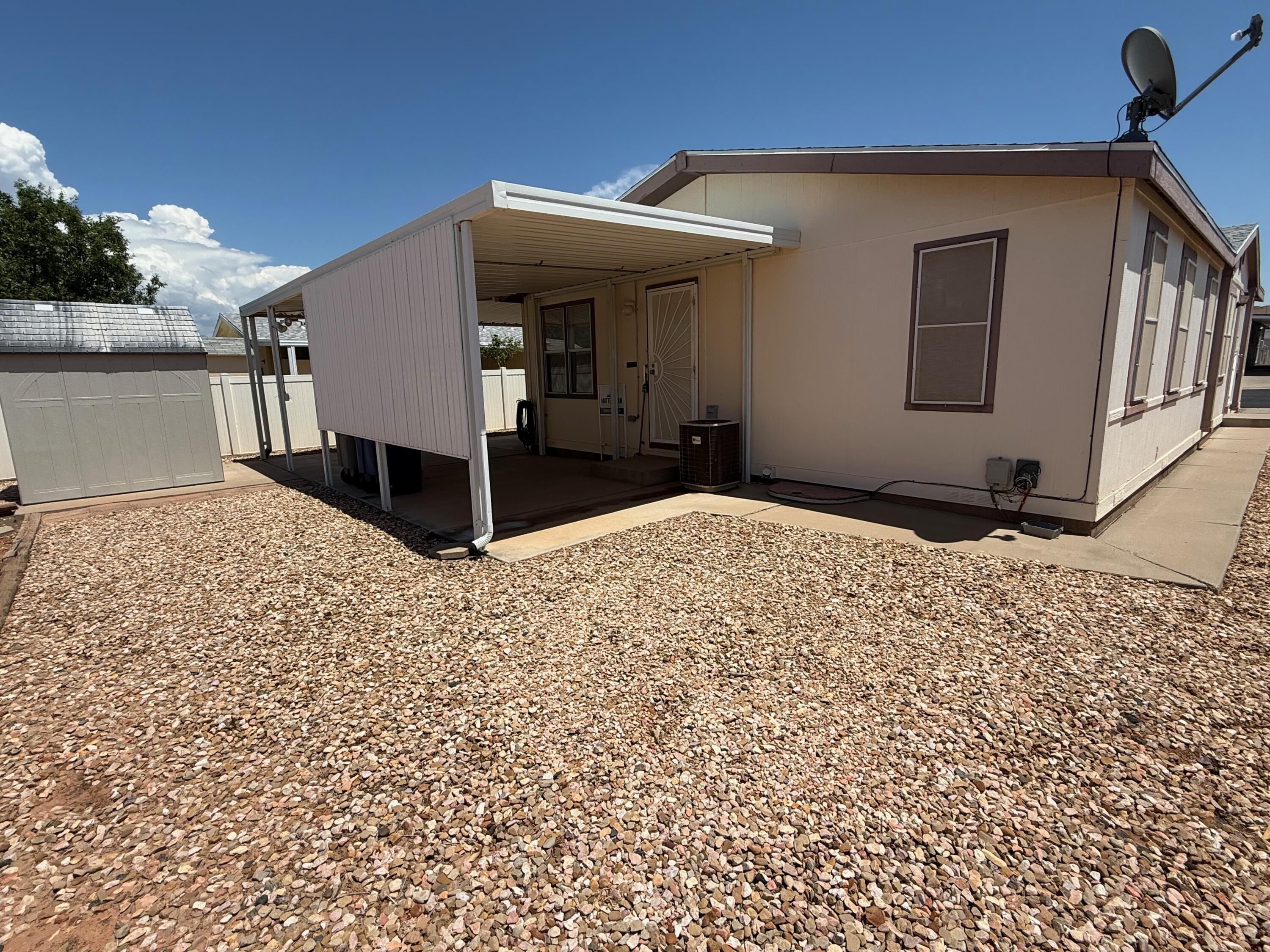 LAVA BLUFF MOBILE HOME PARK - Residential