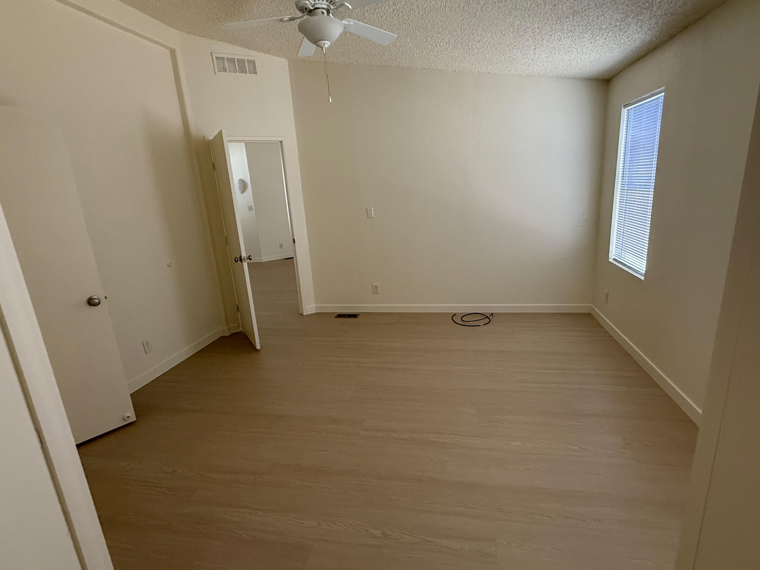 LAVA BLUFF MOBILE HOME PARK - Residential