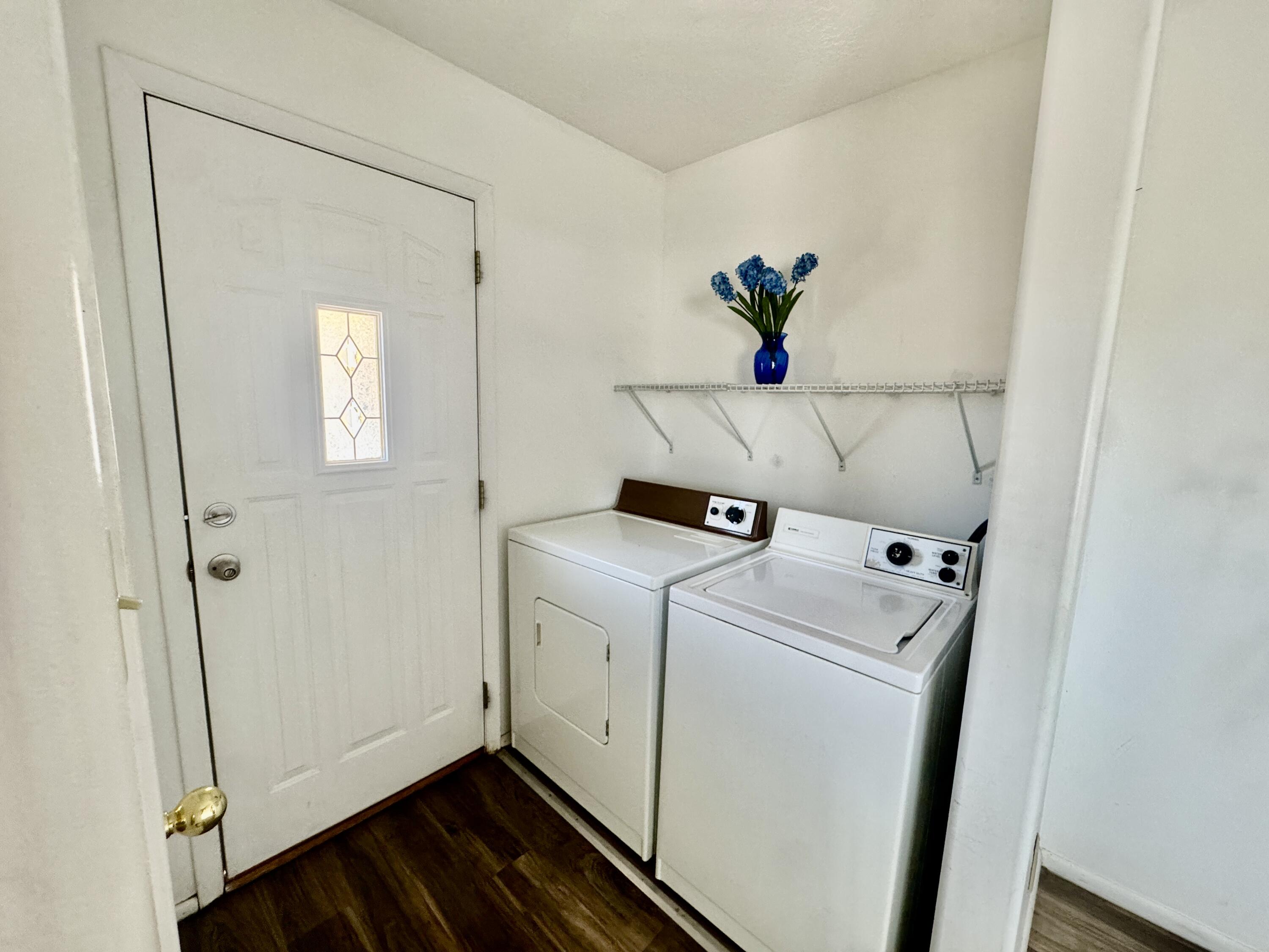 TWIN LAKES RV PARK - Residential