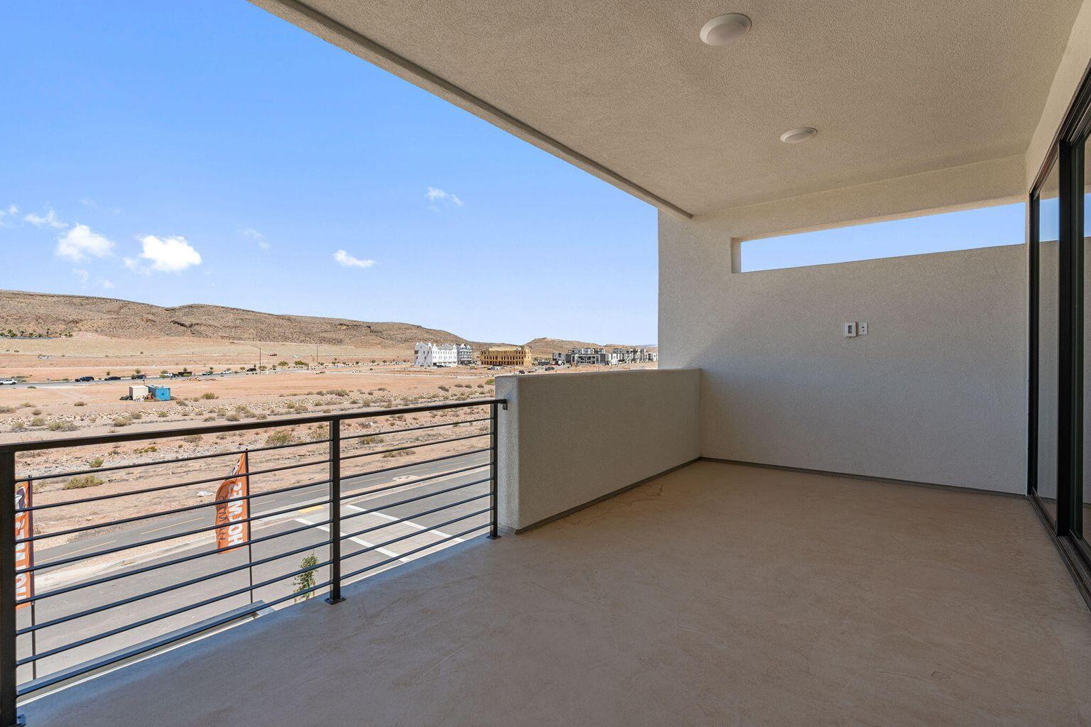 DESERT COLOR RESORT - Residential