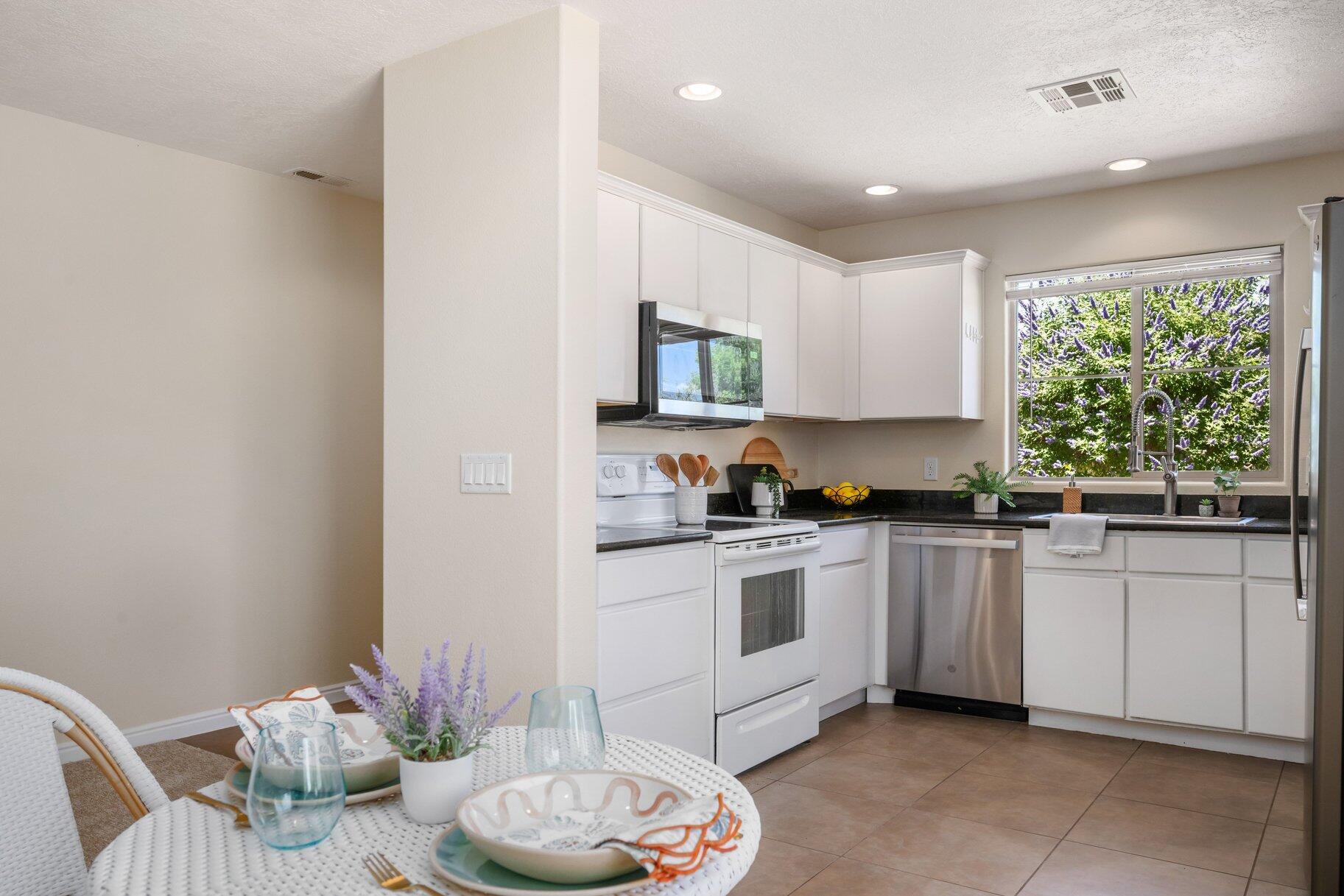 HIGHLAND PARK AT THE CORAL CANYON - Residential