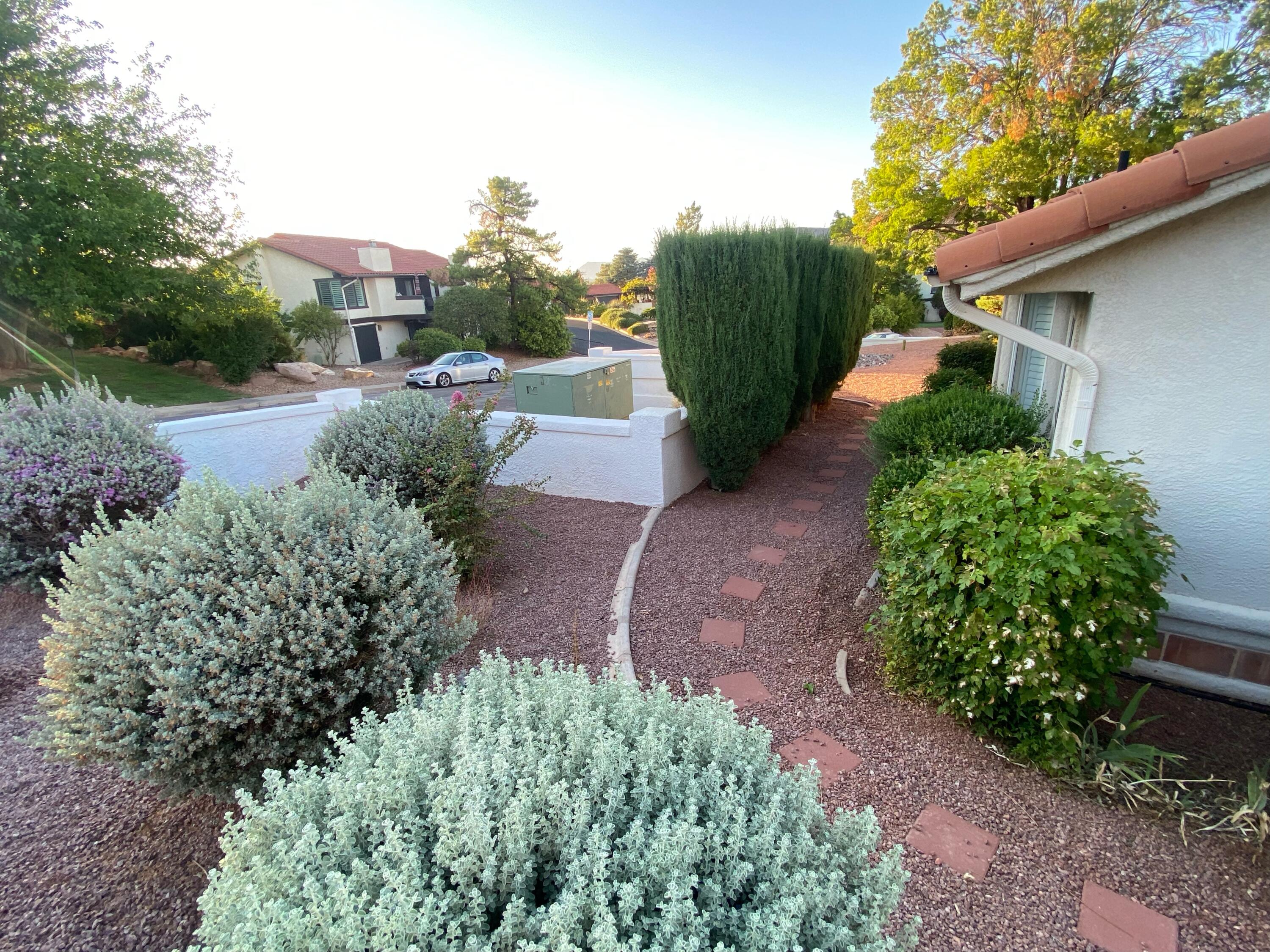 DESERT IMAGES TOWNHOMES - Residential