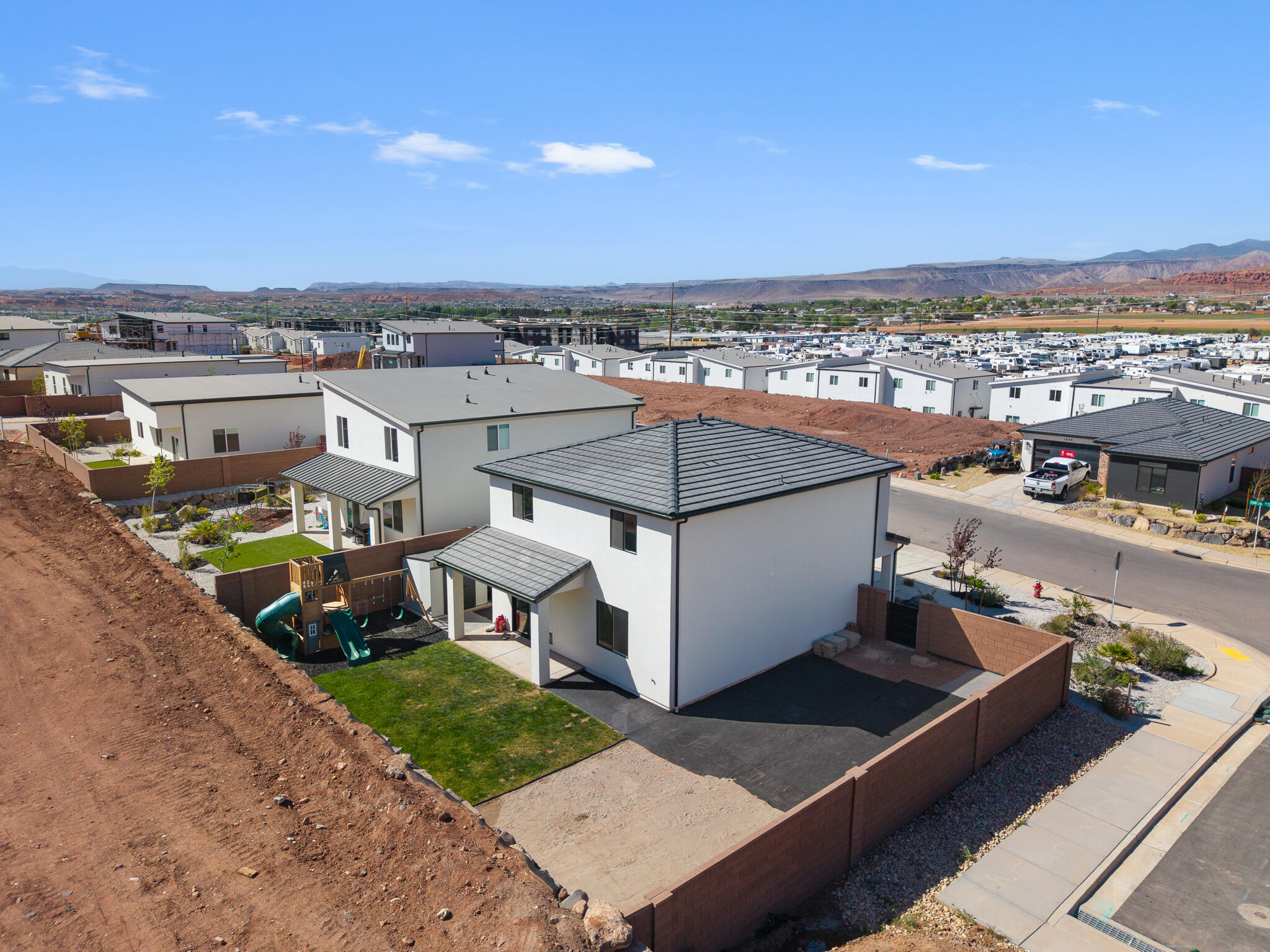DESERT RIDGE ESTATES - Residential
