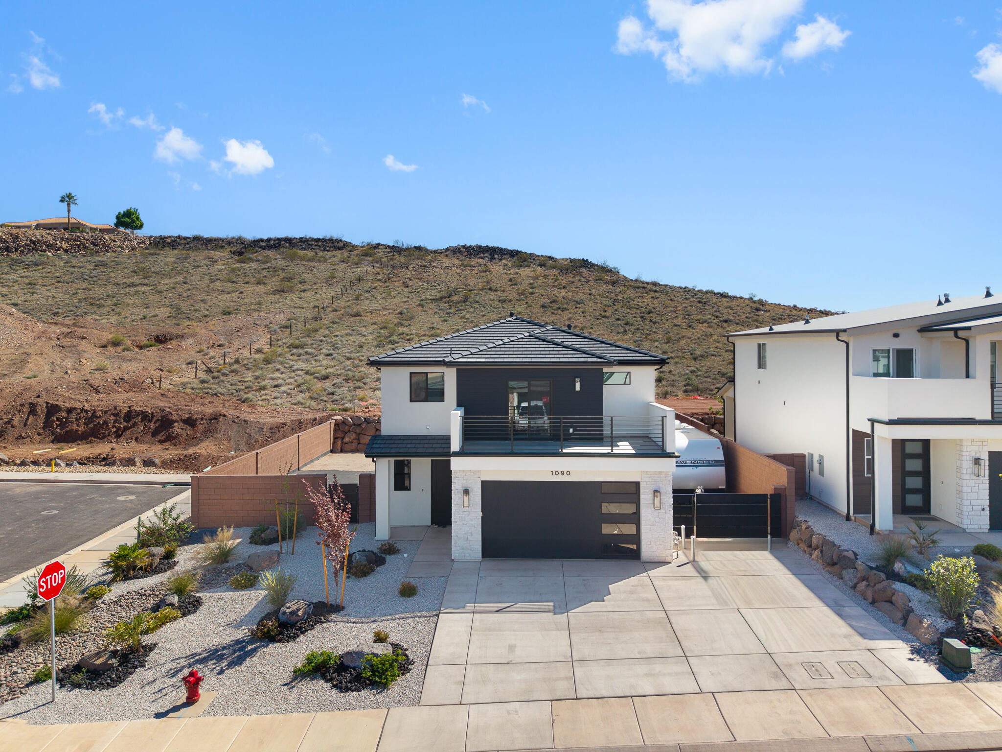 DESERT RIDGE ESTATES - Residential