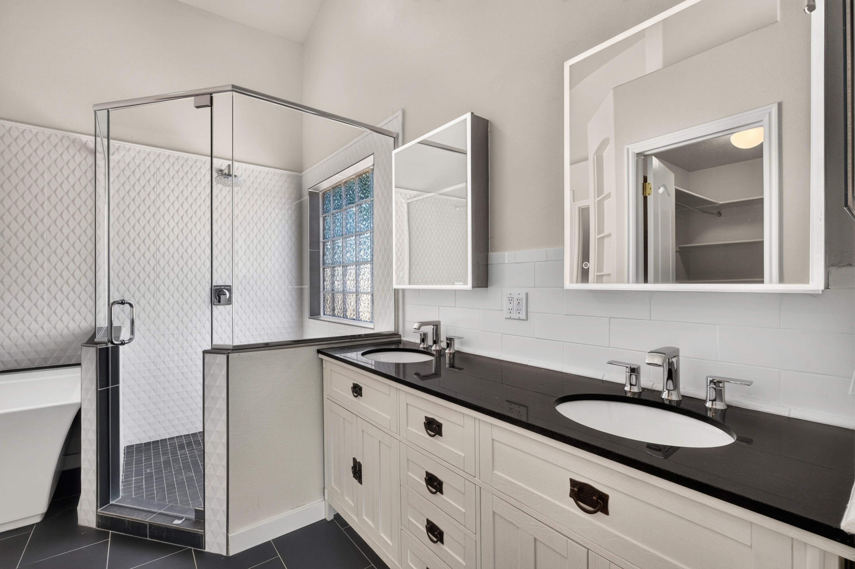 CANYON TERRACE ESTATES - Residential