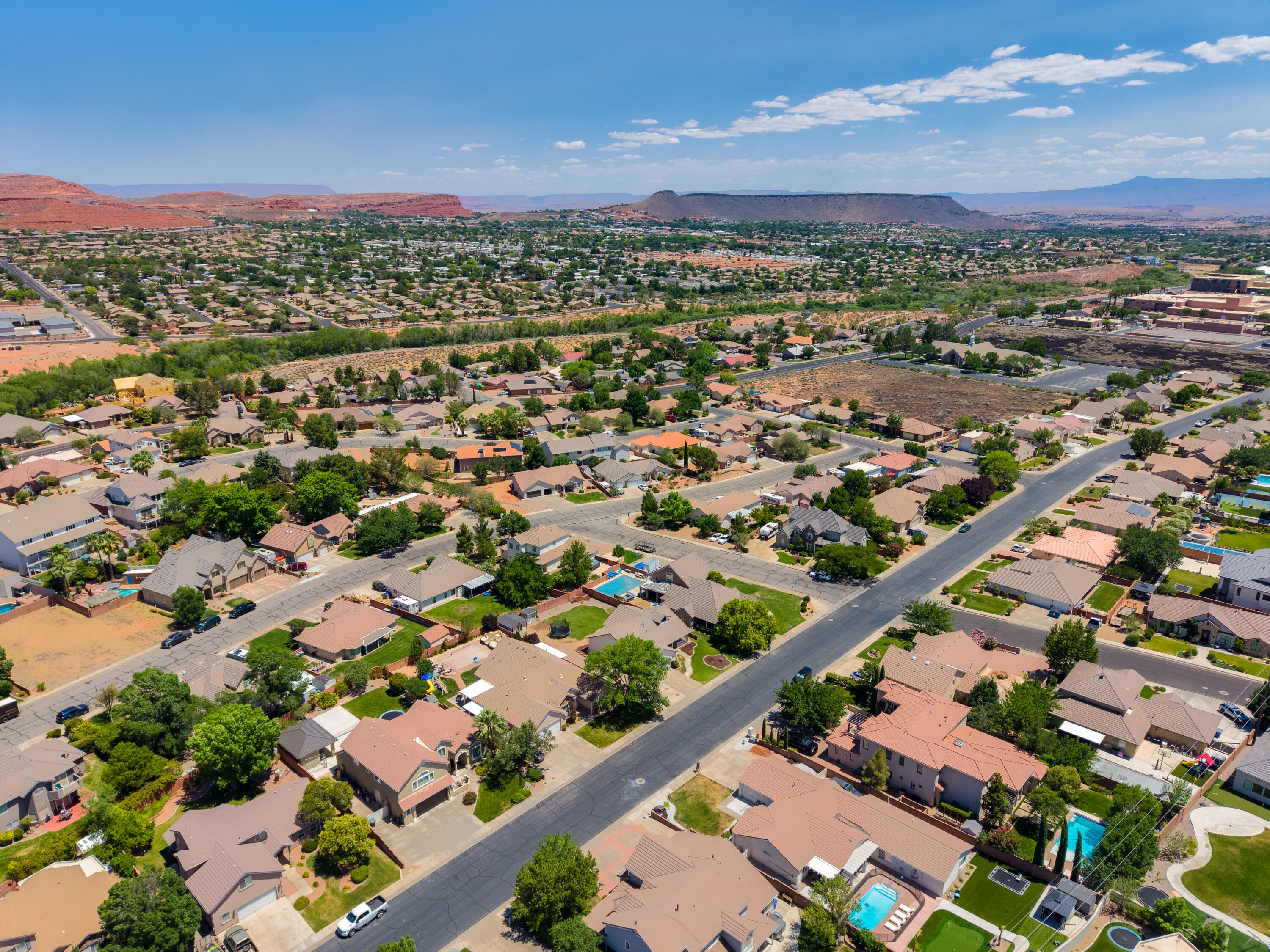 CANYON TERRACE ESTATES - Residential