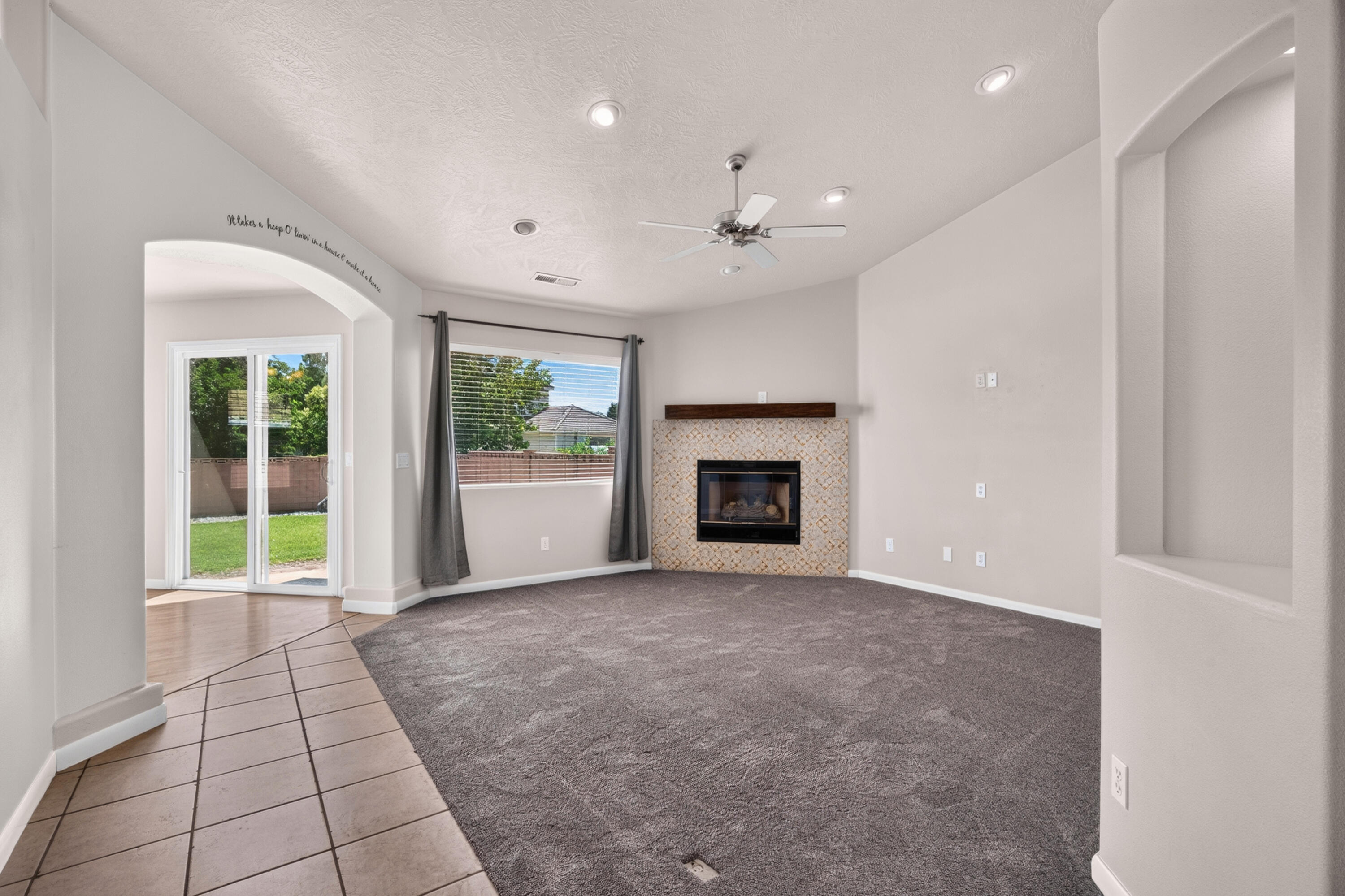 CANYON TERRACE ESTATES - Residential