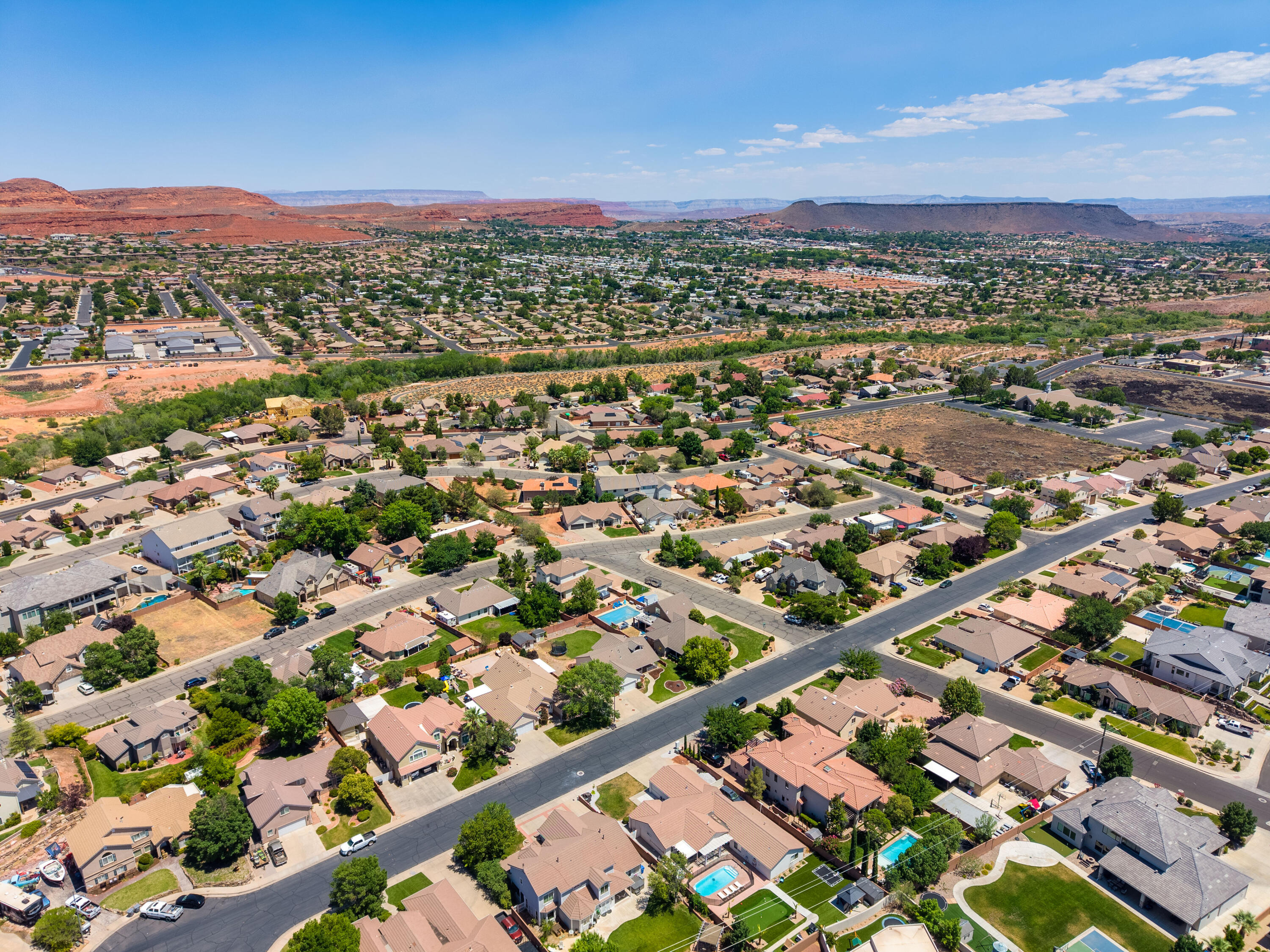 CANYON TERRACE ESTATES - Residential