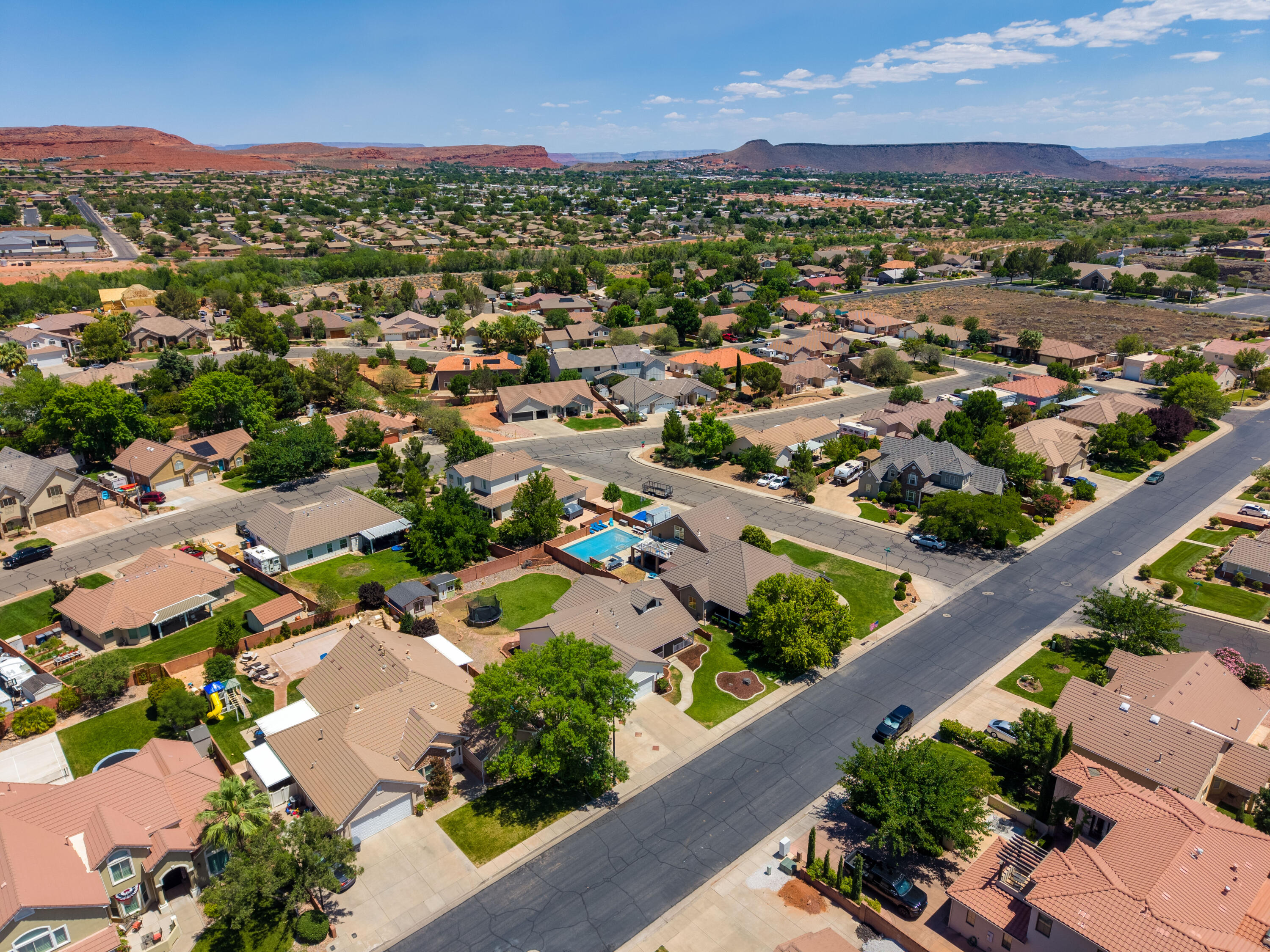 CANYON TERRACE ESTATES - Residential