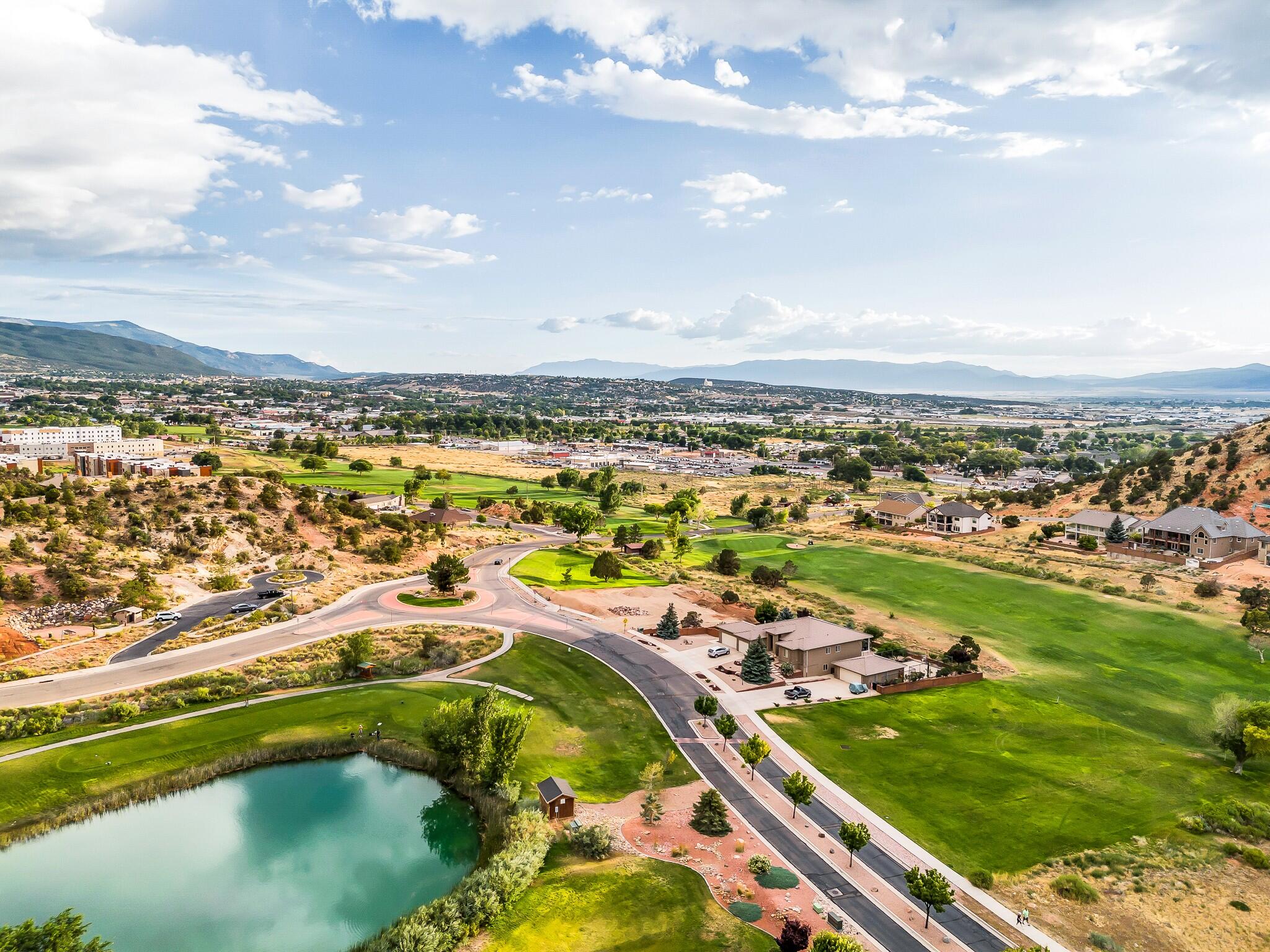 CANYON RIDGE - Land