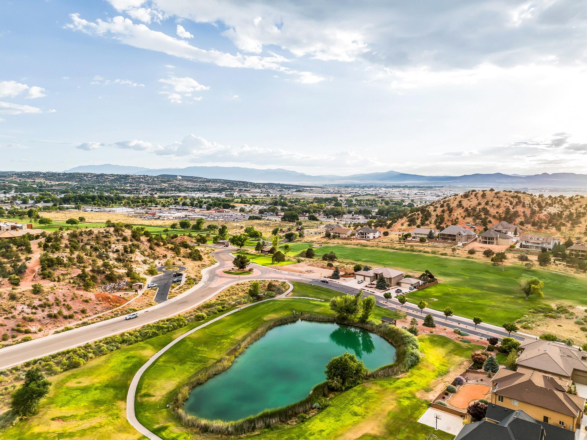 CANYON RIDGE - Land