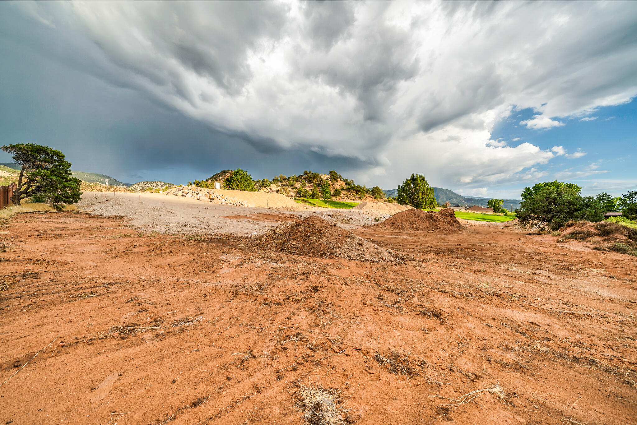 CANYON RIDGE - Land