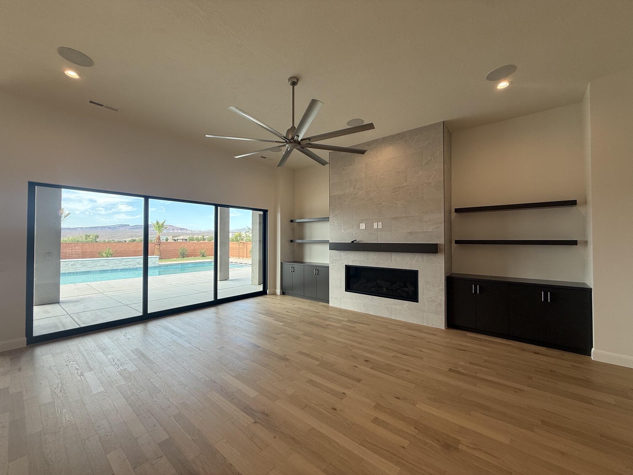 ONYX VALLEY - Residential