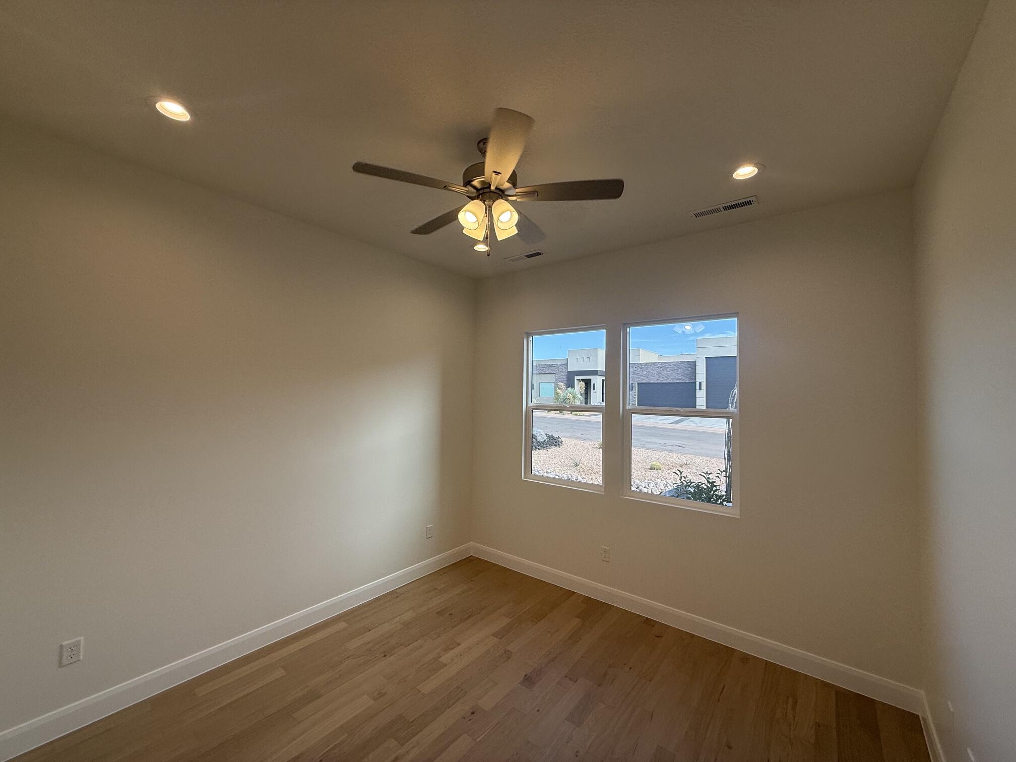 ONYX VALLEY - Residential