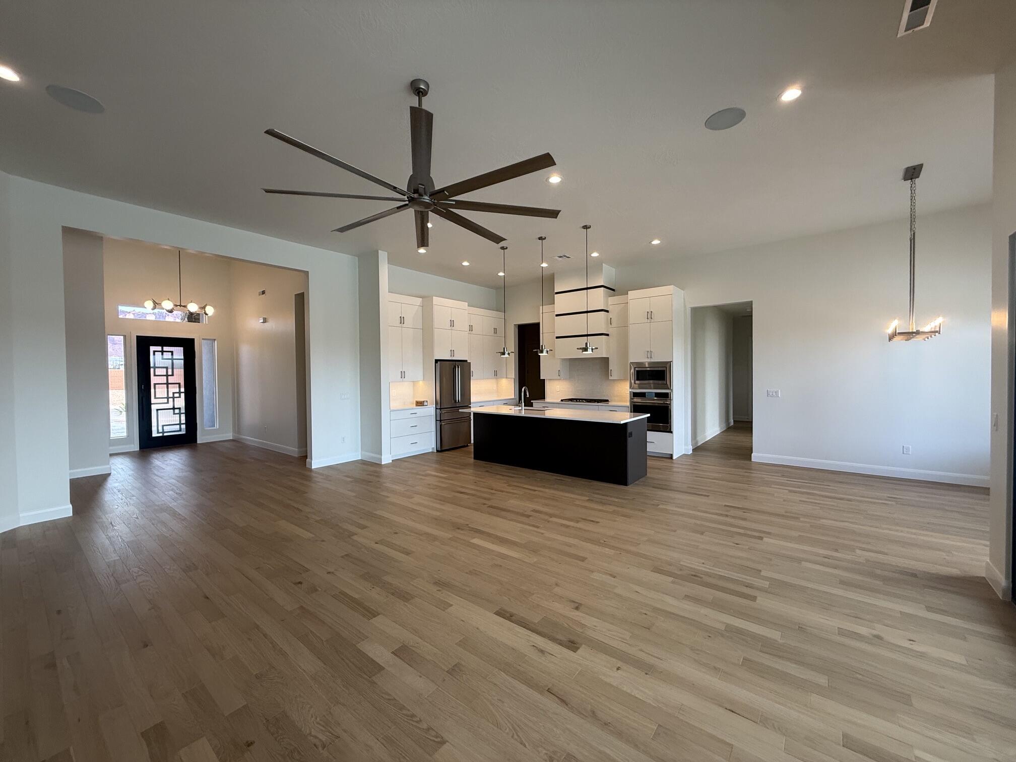 ONYX VALLEY - Residential