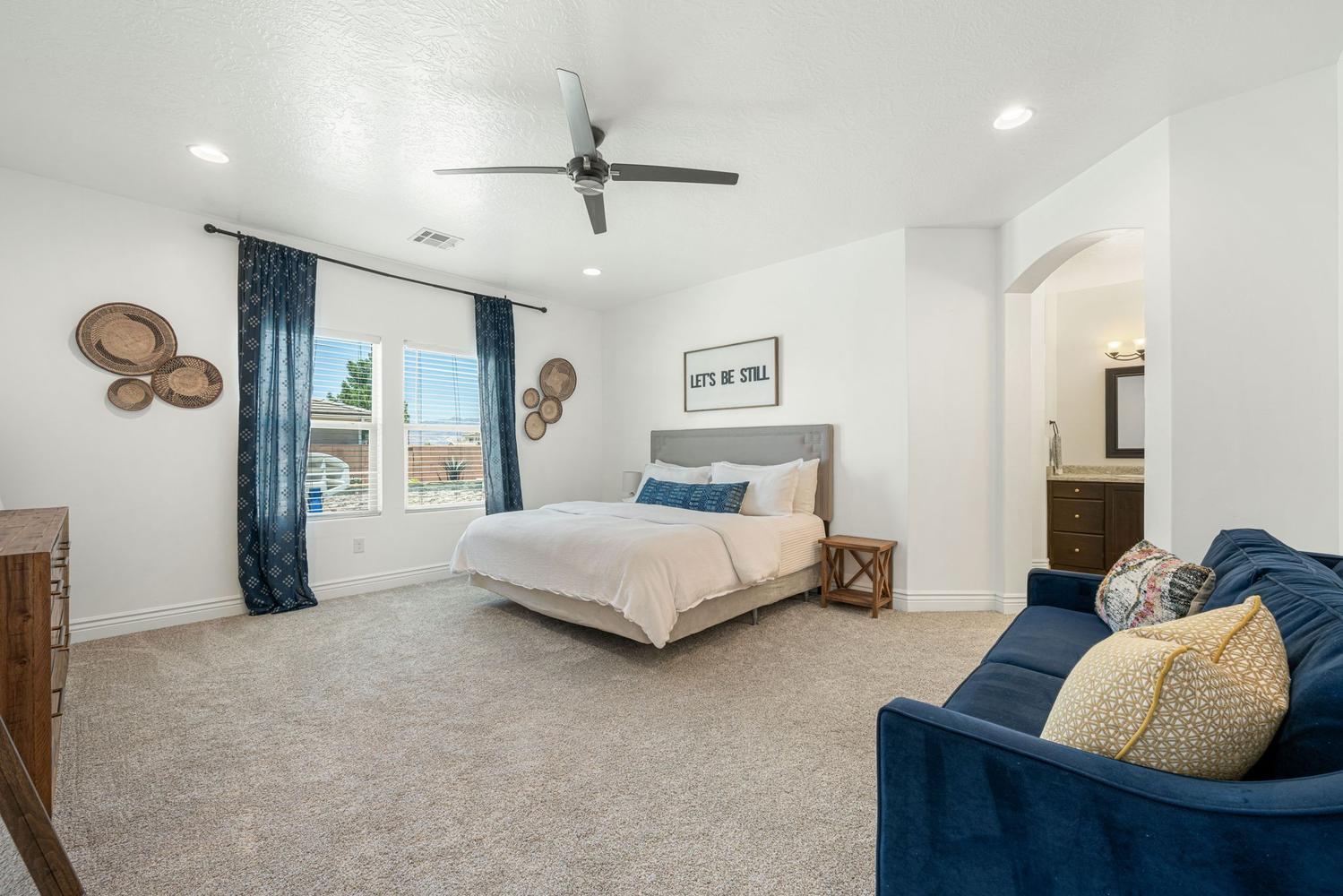 HAWTHORN ESTATES - Residential