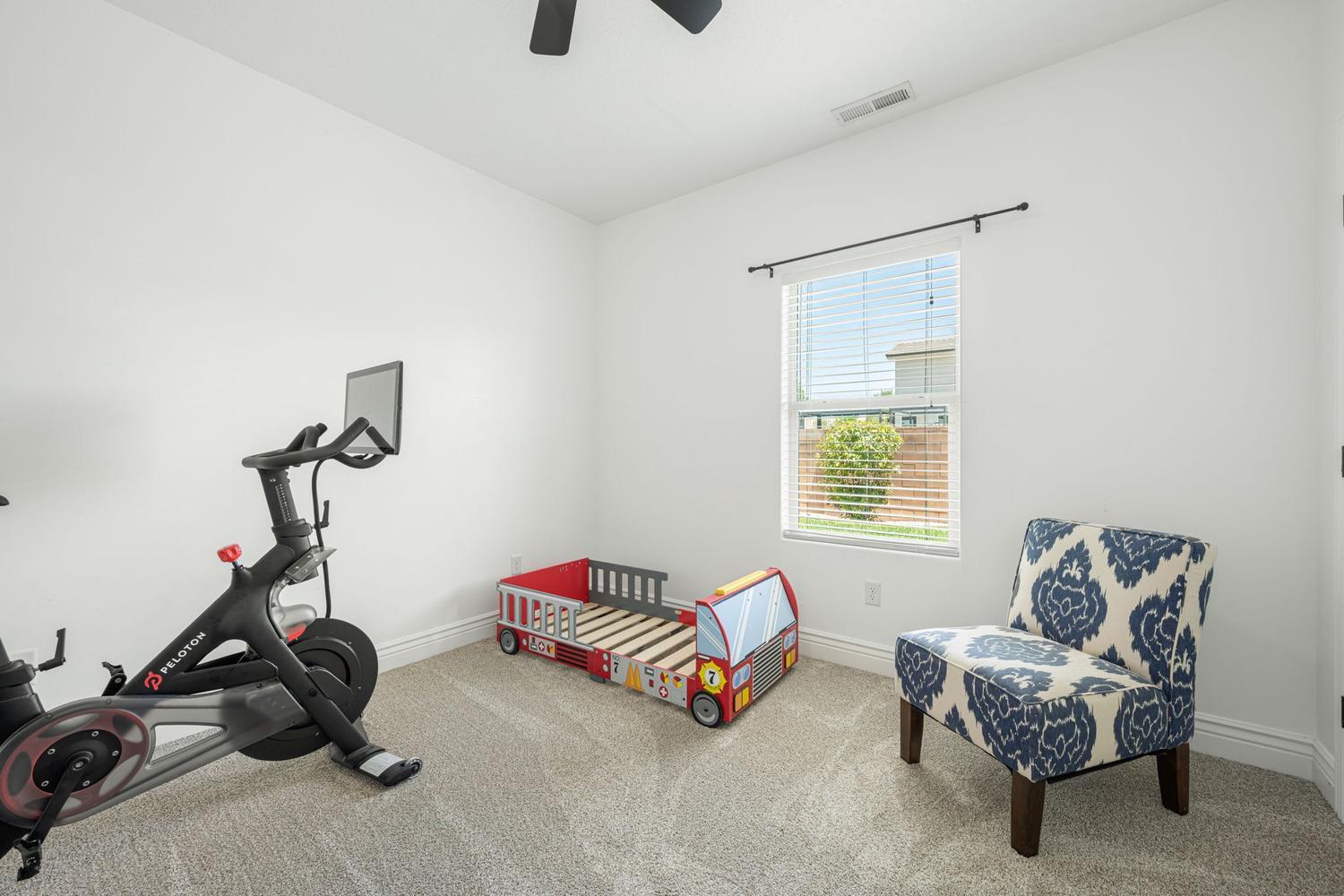 HAWTHORN ESTATES - Residential