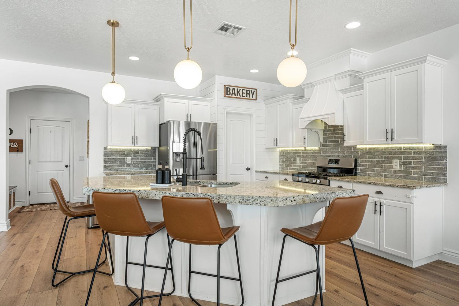 HAWTHORN ESTATES - Residential