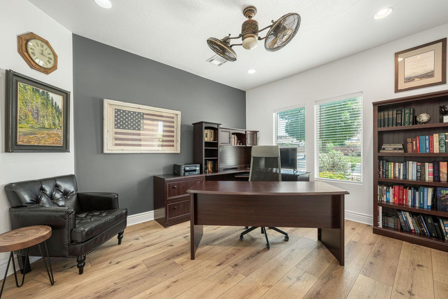 HAWTHORN ESTATES - Residential