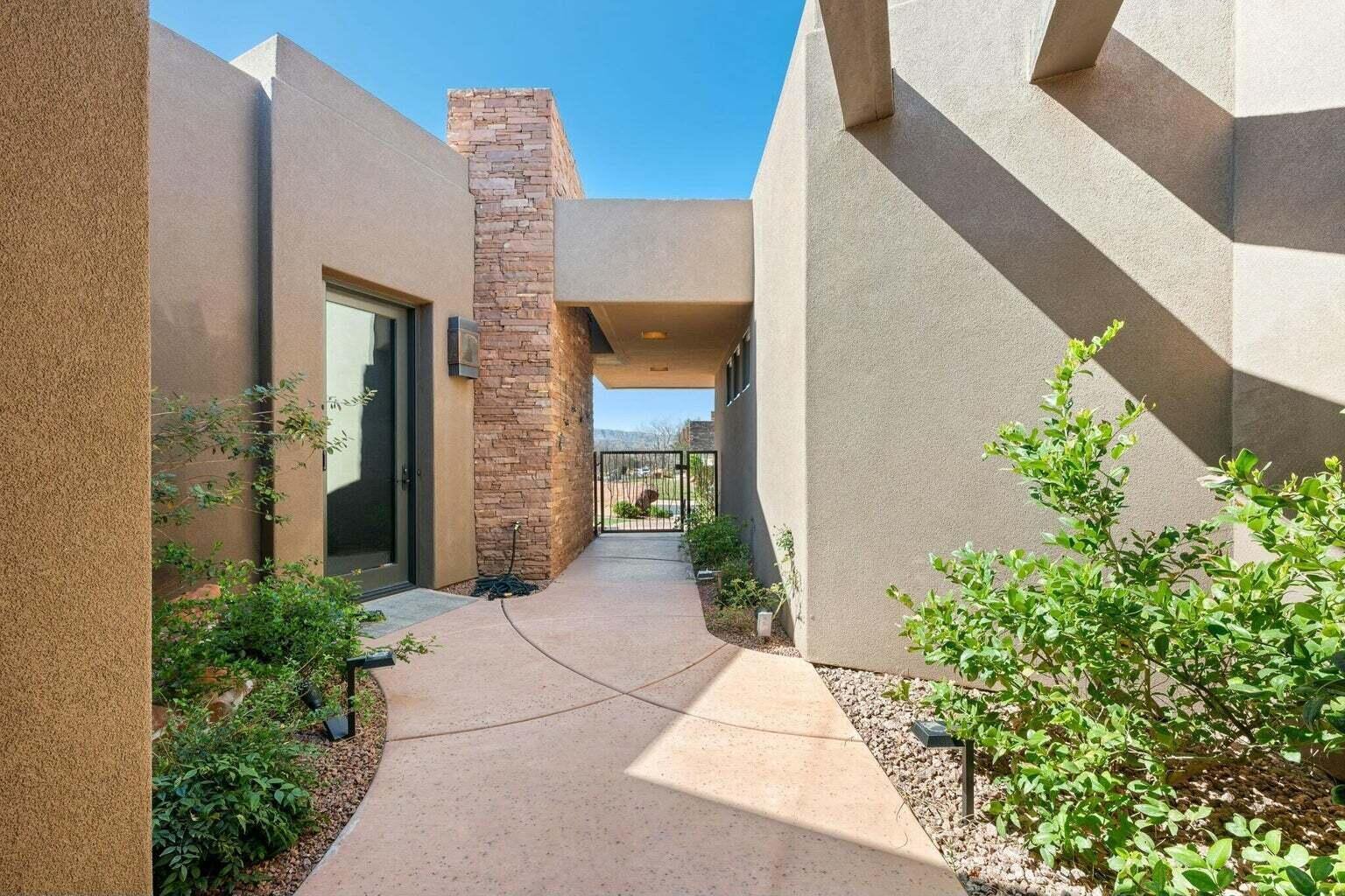 SHINAVA RIDGE - Residential