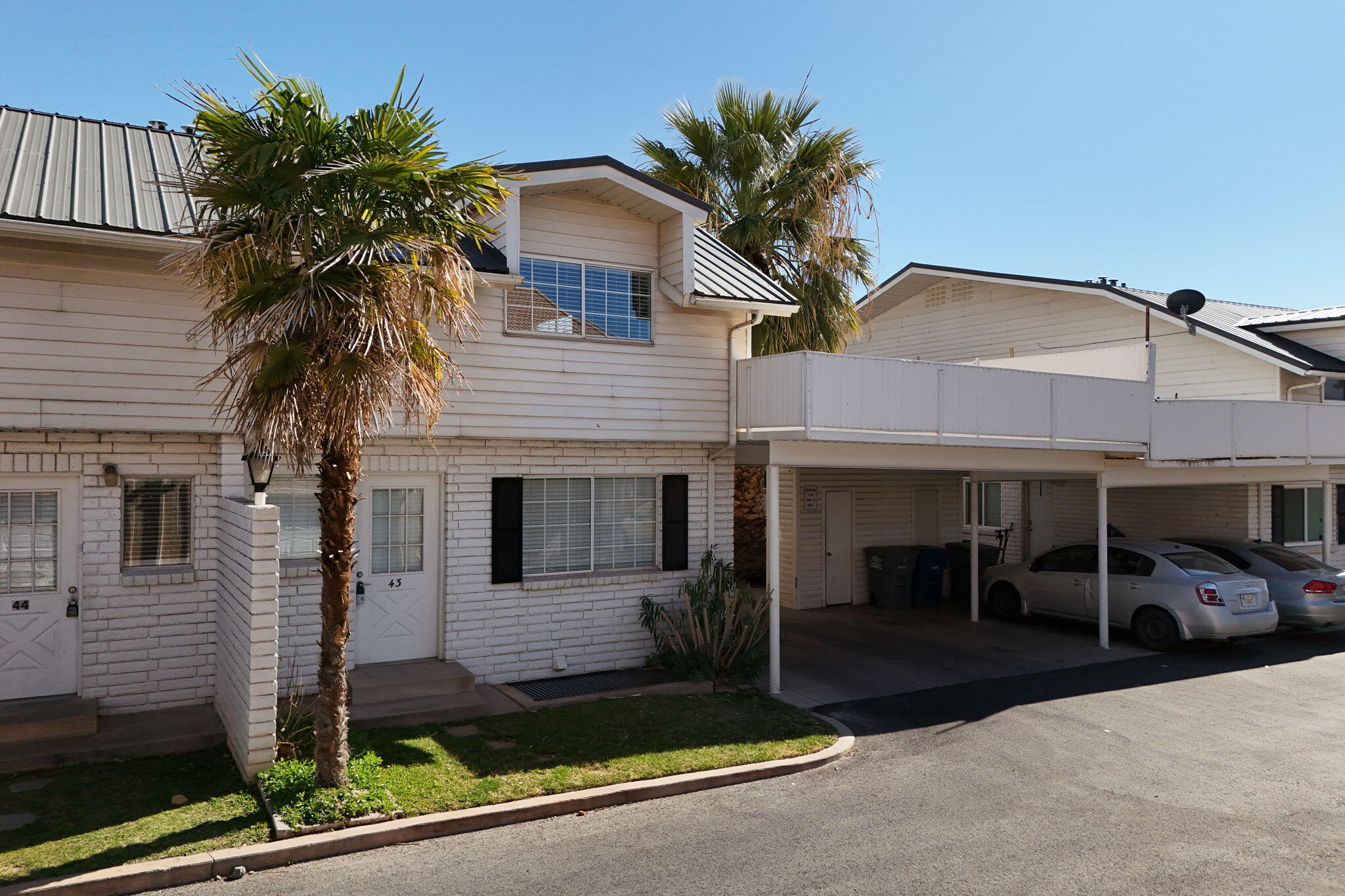 HOMESTEAD FARMS - Residential