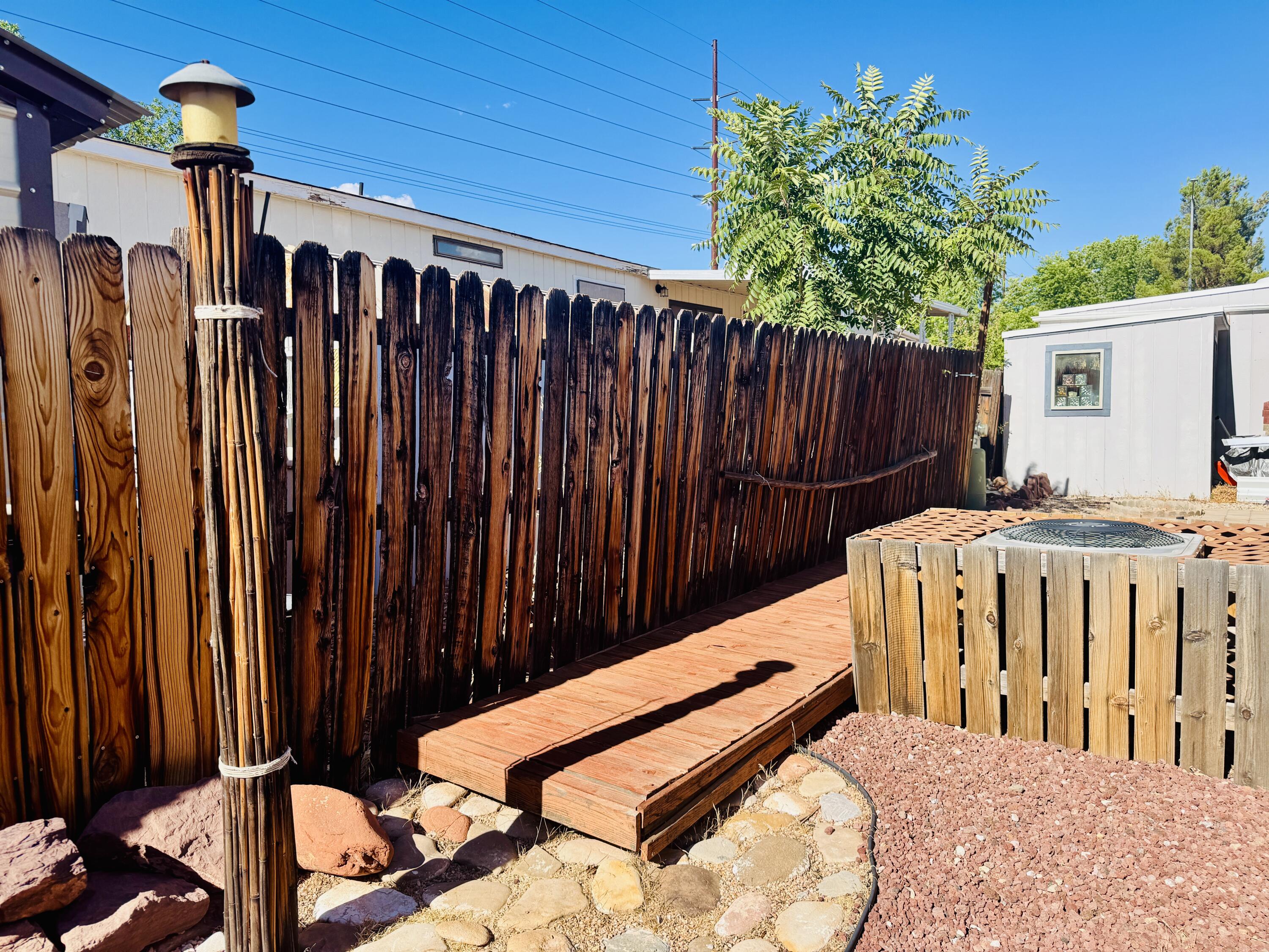 ST GEORGE TOWNSITE - Residential