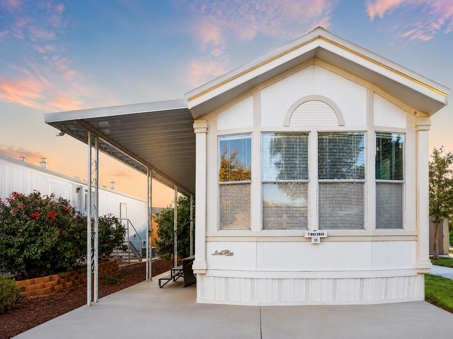 Own the land and enjoy easy, low-maintenance living in this well-kept home located in a quiet, well-maintained community. Amenities are just steps away, including a clubhouse, pool, hot tub, fitness center, and putting green. HOA covers water, sewer, garbage, and full yard care. Ideally located minutes from Sand Hollow State Park and Quail Creek State Park, plus golf and trails, making it a great fit for full-time living or a lock-and-leave getaway.