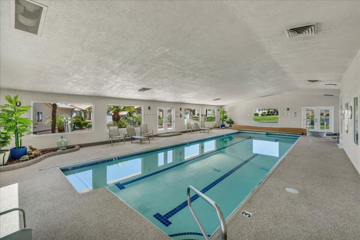 WEST SPRINGS TOWNHOMES - Residential