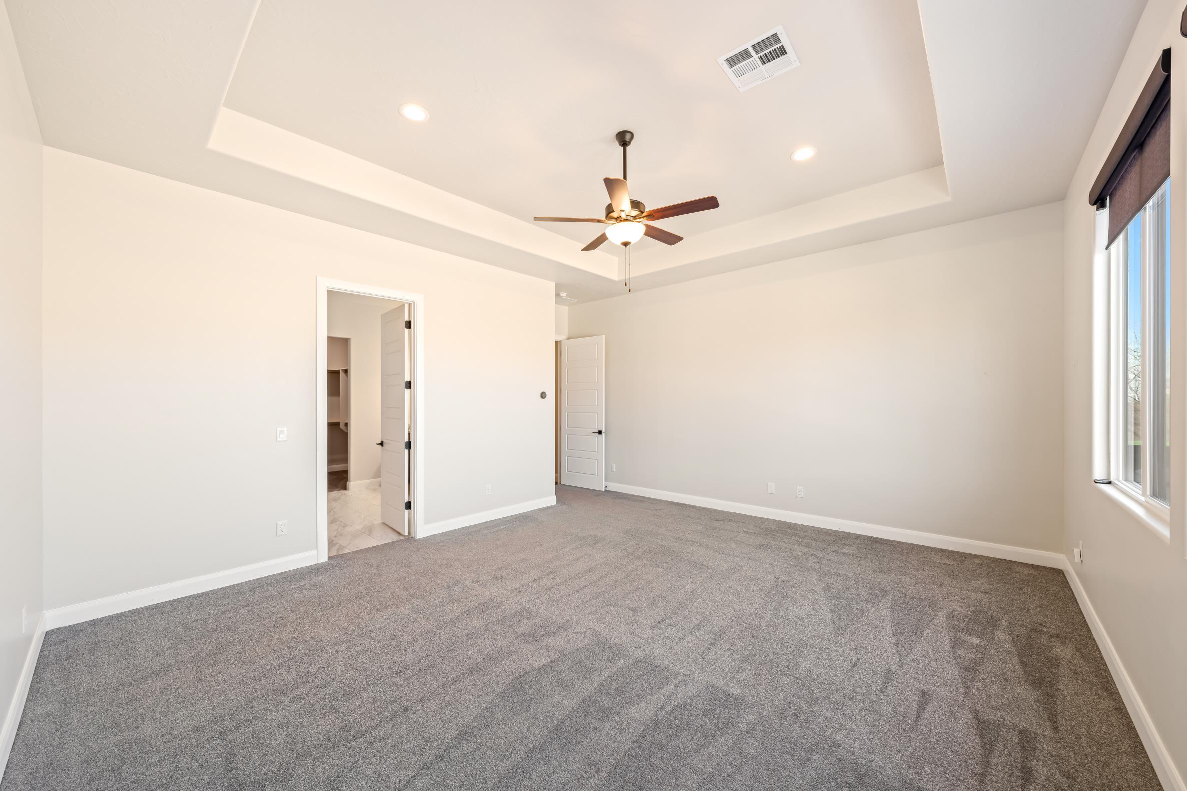 LEDGES OF SG WHITE ROCKS - Residential