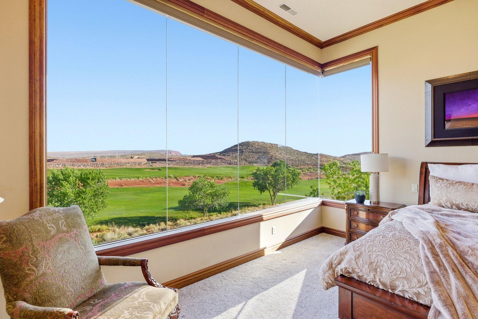 CORAL CANYON - Residential