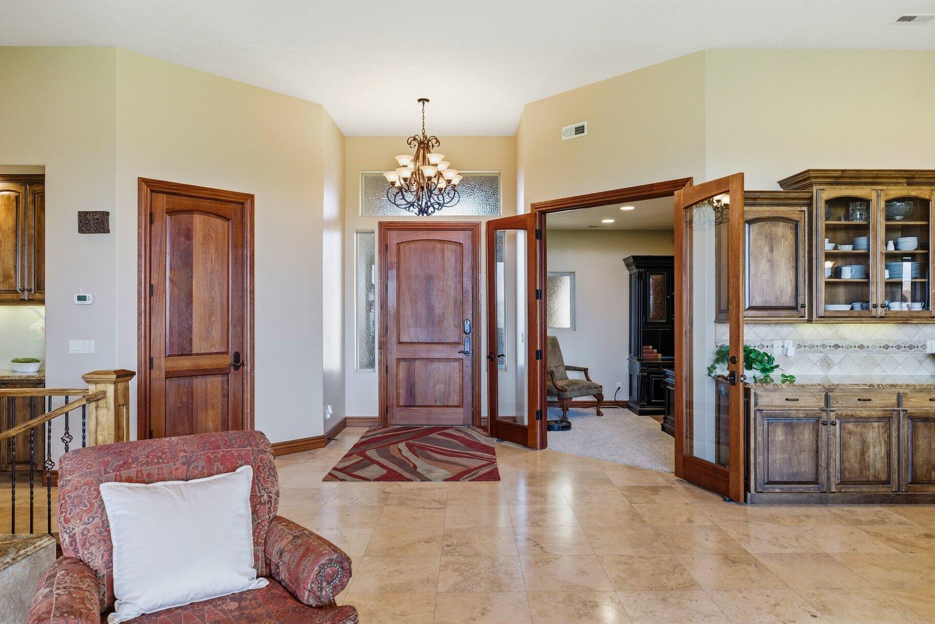 CORAL CANYON - Residential