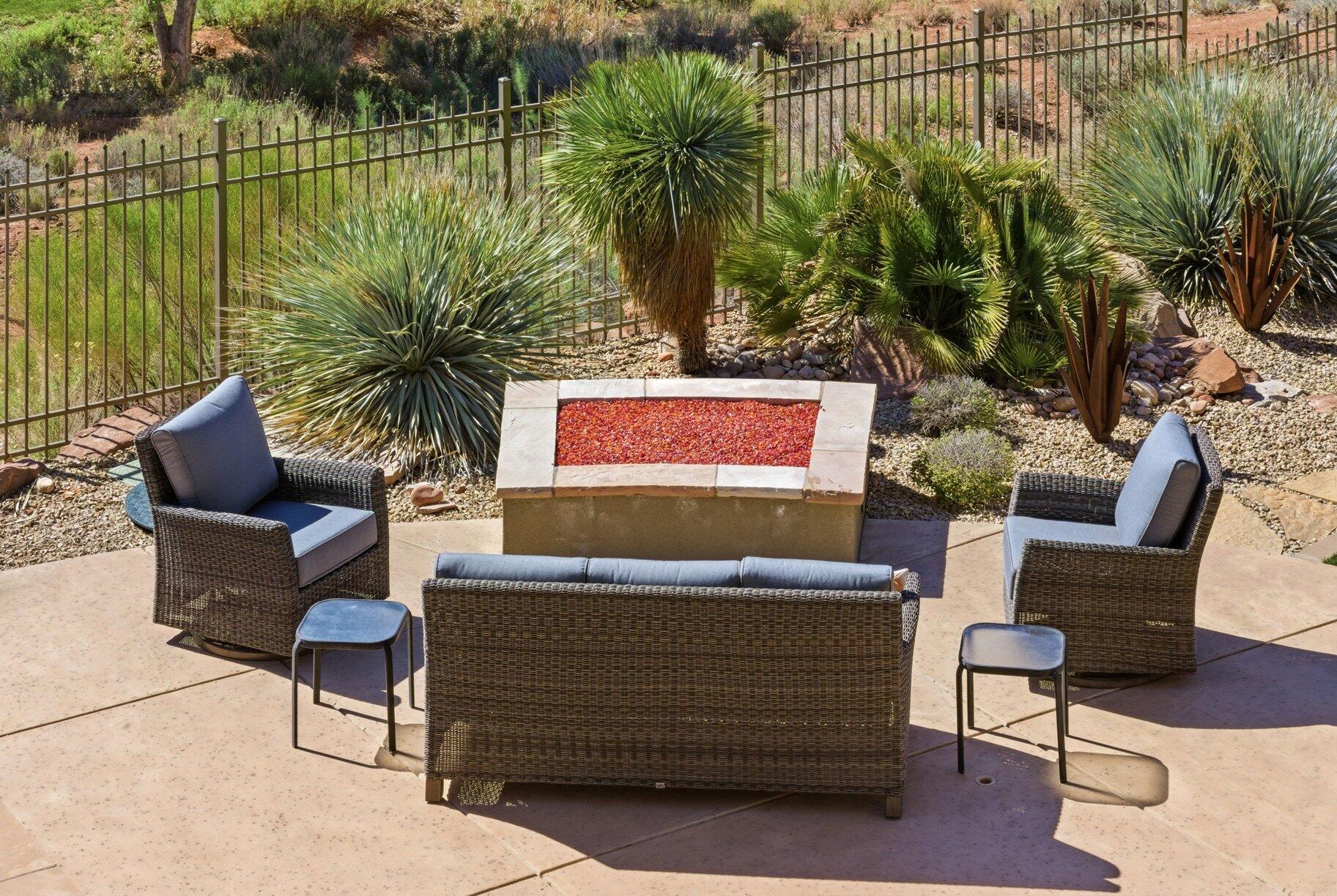 CORAL CANYON - Residential