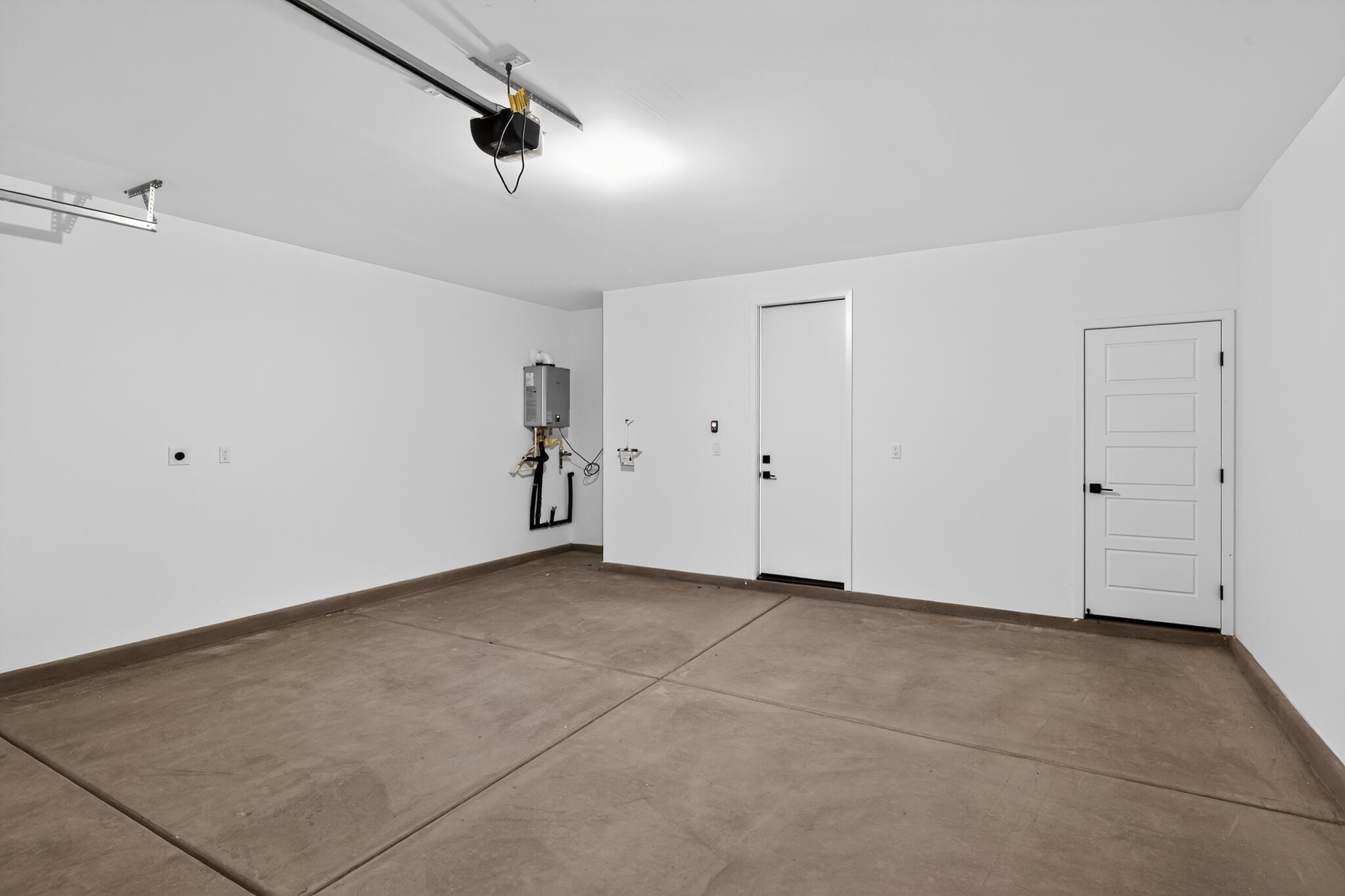 CECITA CREST AT DIVARIO - Residential
