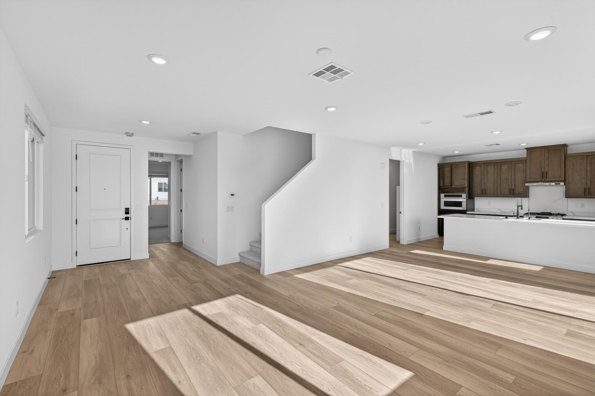 CECITA CREST AT DIVARIO - Residential
