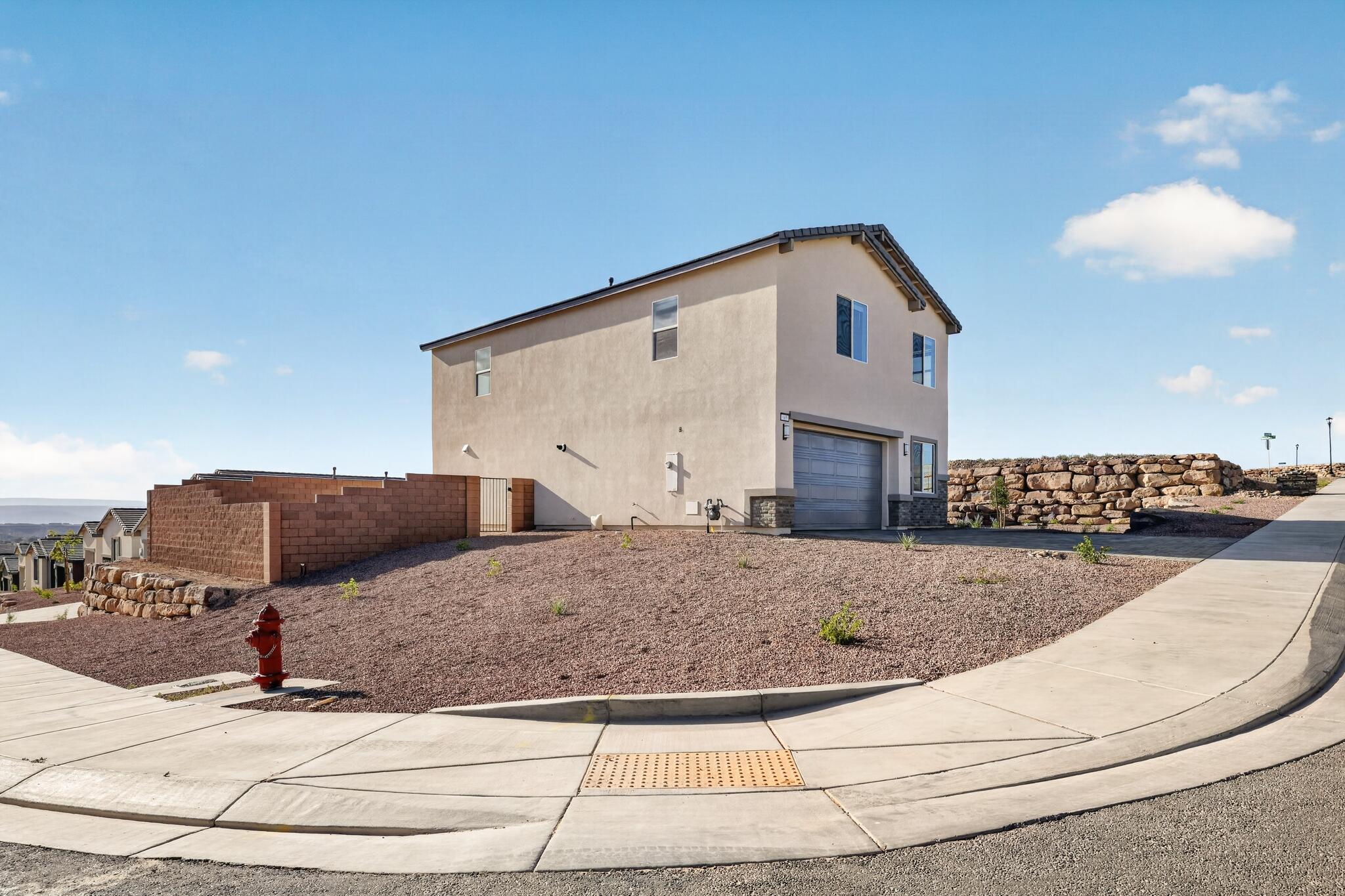 CECITA CREST AT DIVARIO - Residential