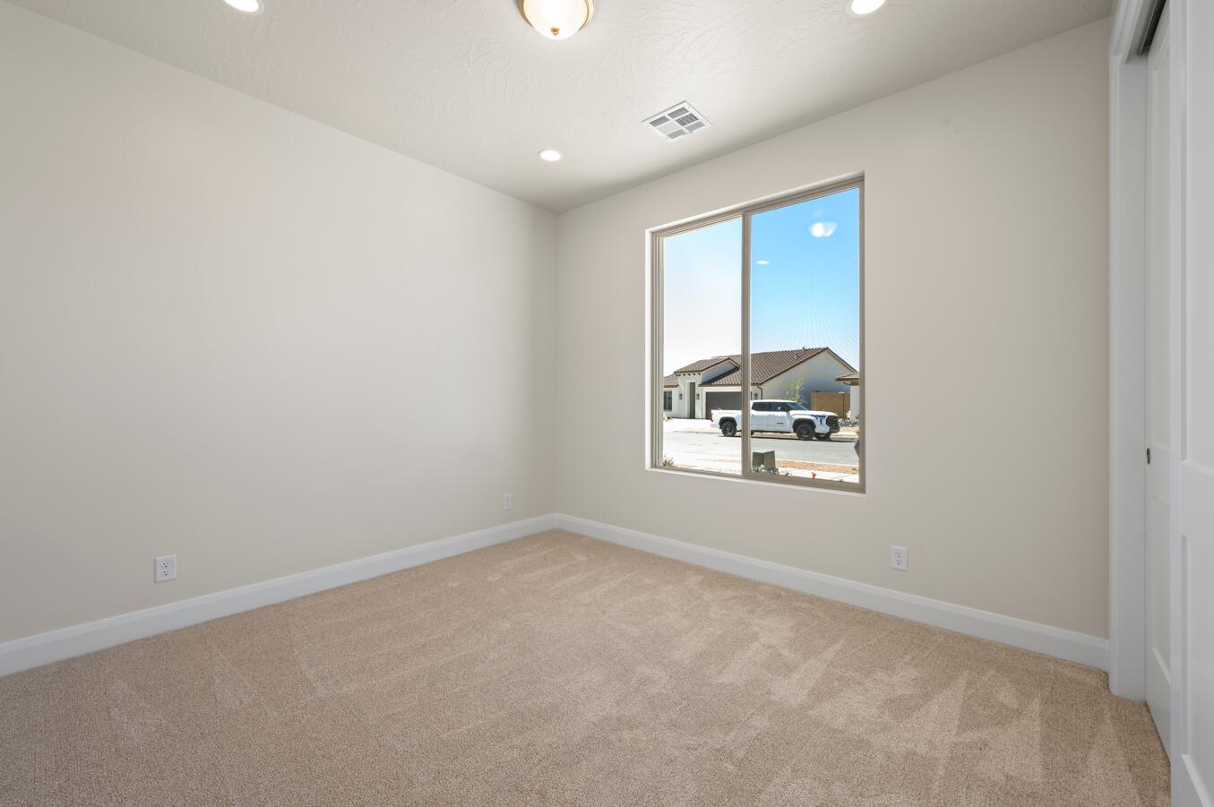 SOLIS AT CORAL CANYON - Residential