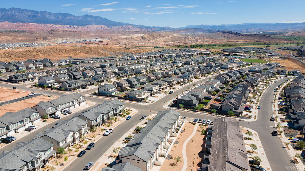 HOODOO HOLLOW AT LONG VALLEY - Residential