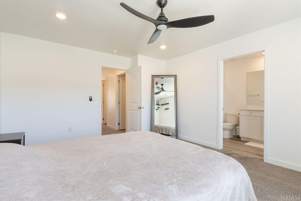 HOODOO HOLLOW AT LONG VALLEY - Residential
