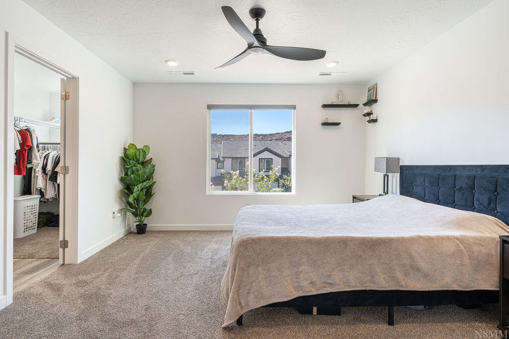 HOODOO HOLLOW AT LONG VALLEY - Residential