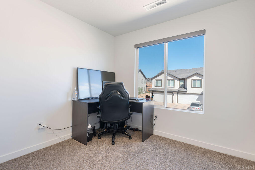 HOODOO HOLLOW AT LONG VALLEY - Residential