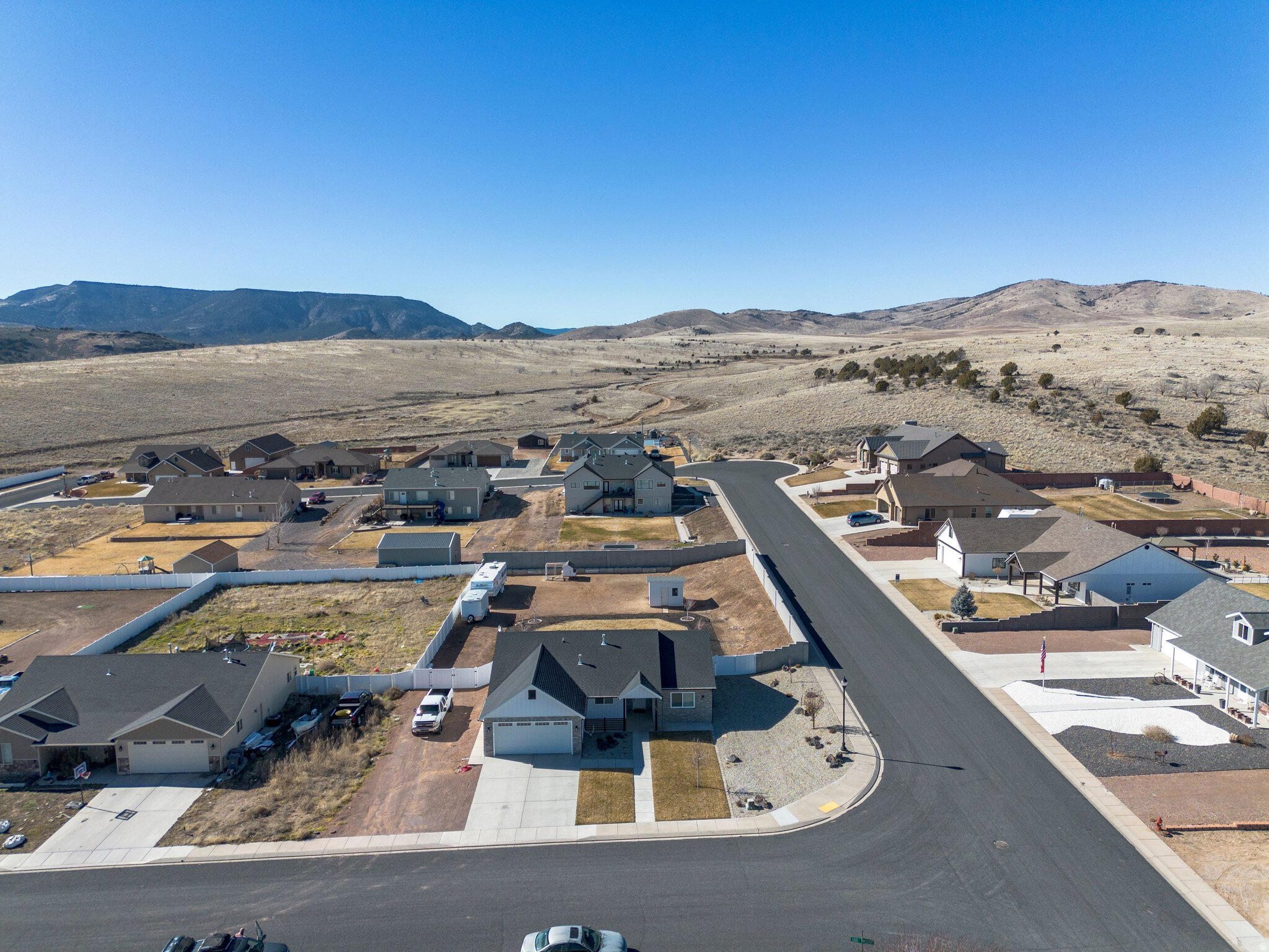 NORTH HILL ESTATES - Residential