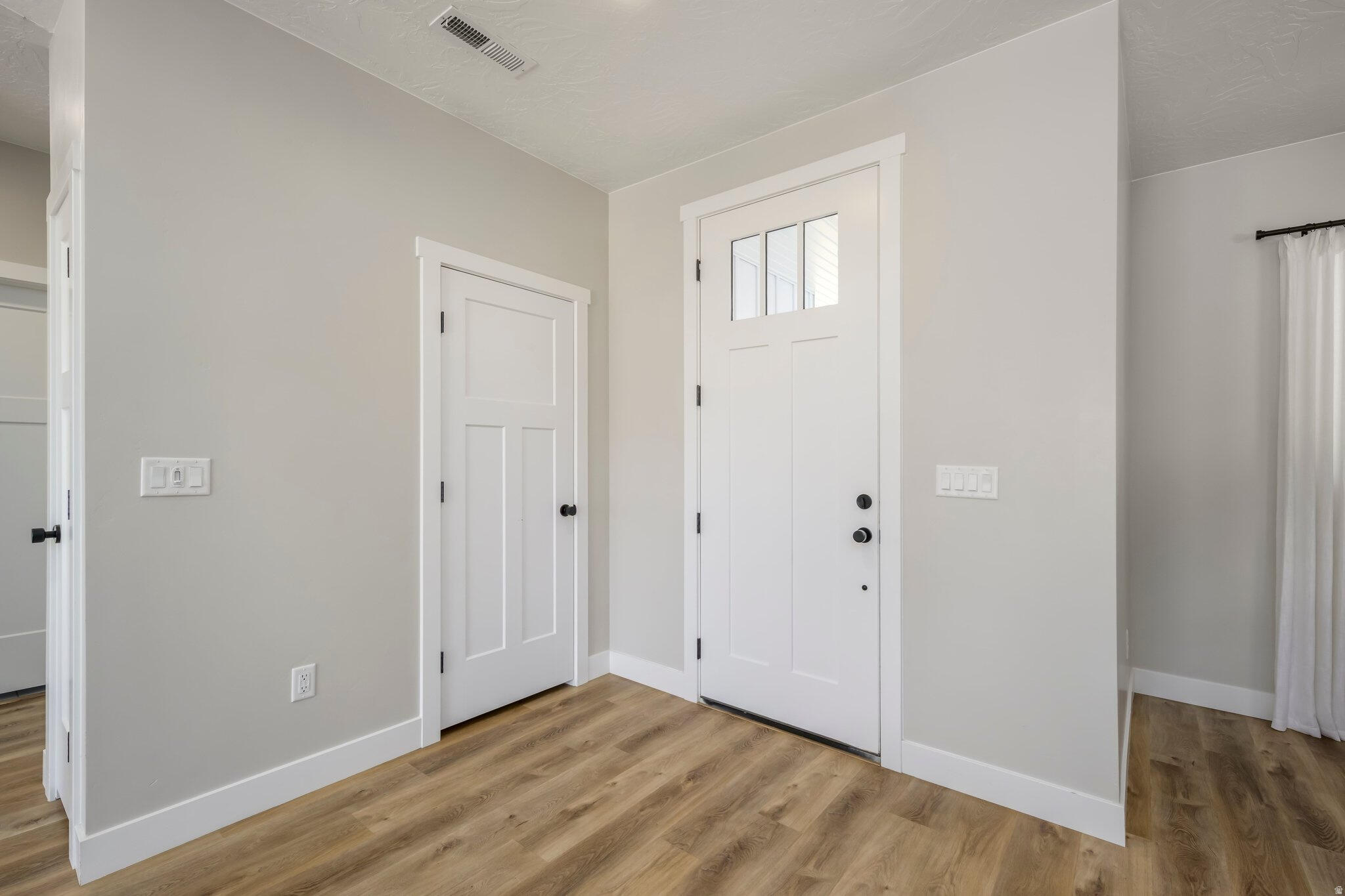 NORTH HILL ESTATES - Residential